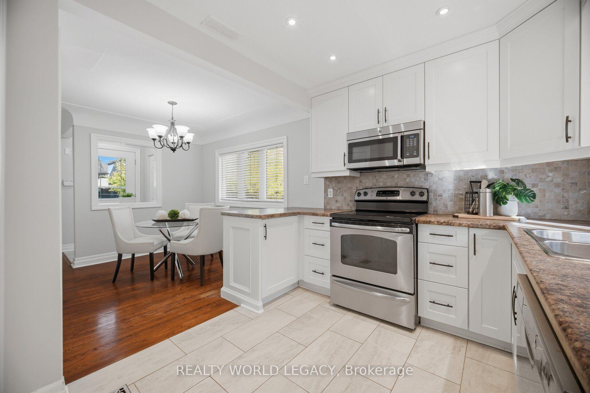 Photo 15 of 18 Delsey Street, Hamilton, Dundas — HOMEH