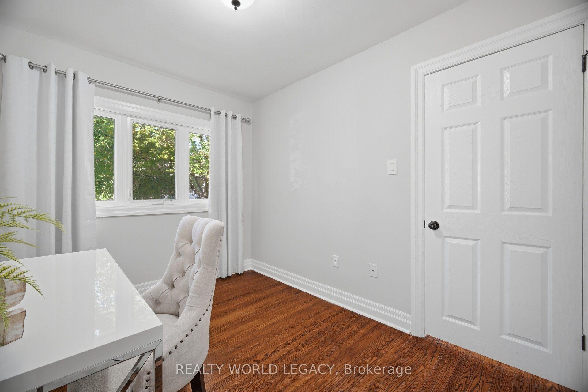 Photo 26 of 18 Delsey Street, Hamilton, Dundas — HOMEH
