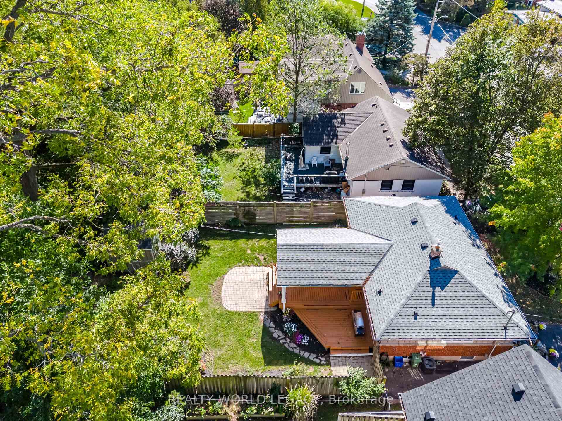 Photo 47 of 18 Delsey Street, Hamilton, Dundas — HOMEH