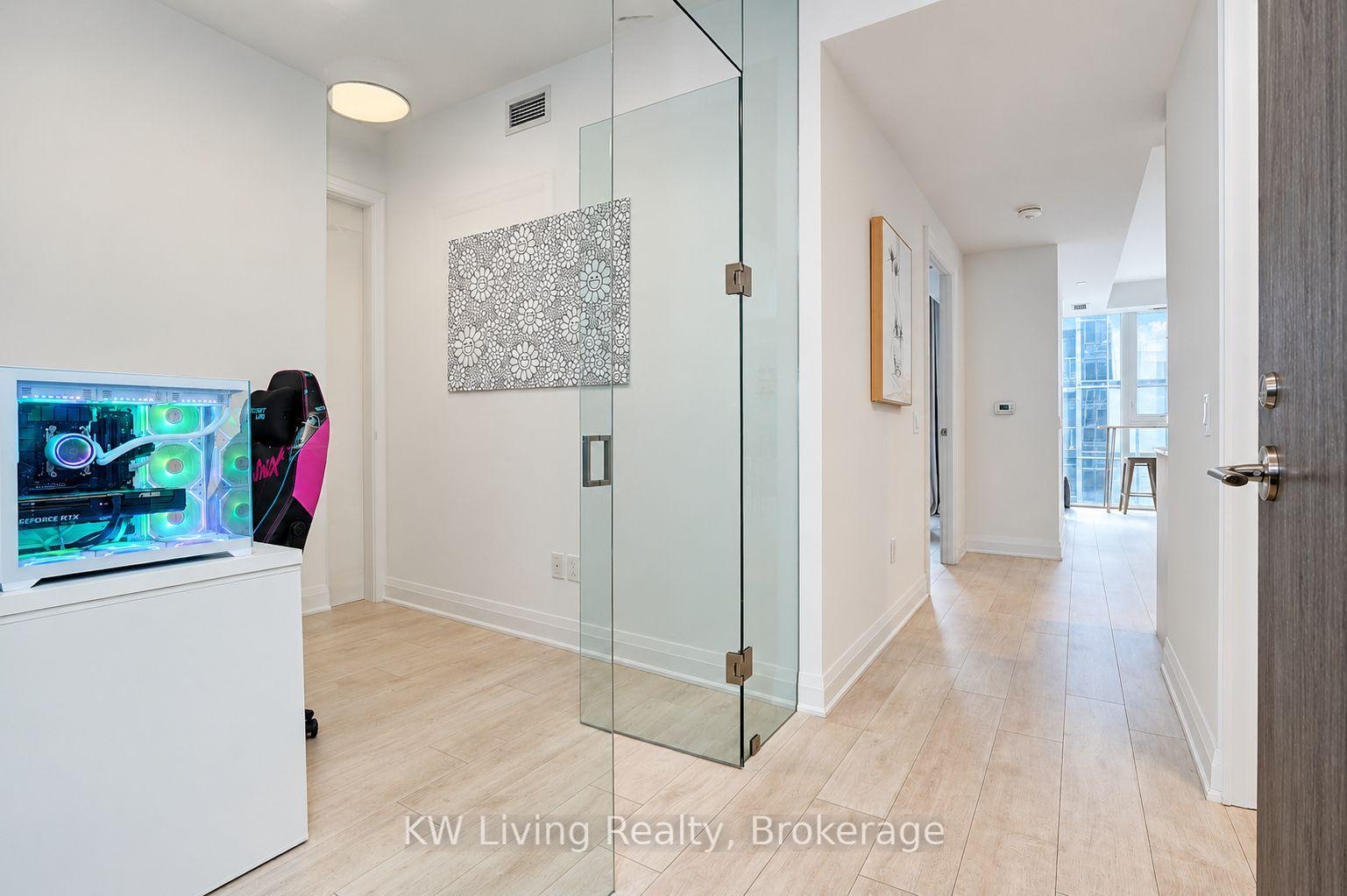 Photo 6 of Unit 515, 10 Gatineau Drive, Vaughan, Beverley Glen — HOMEH