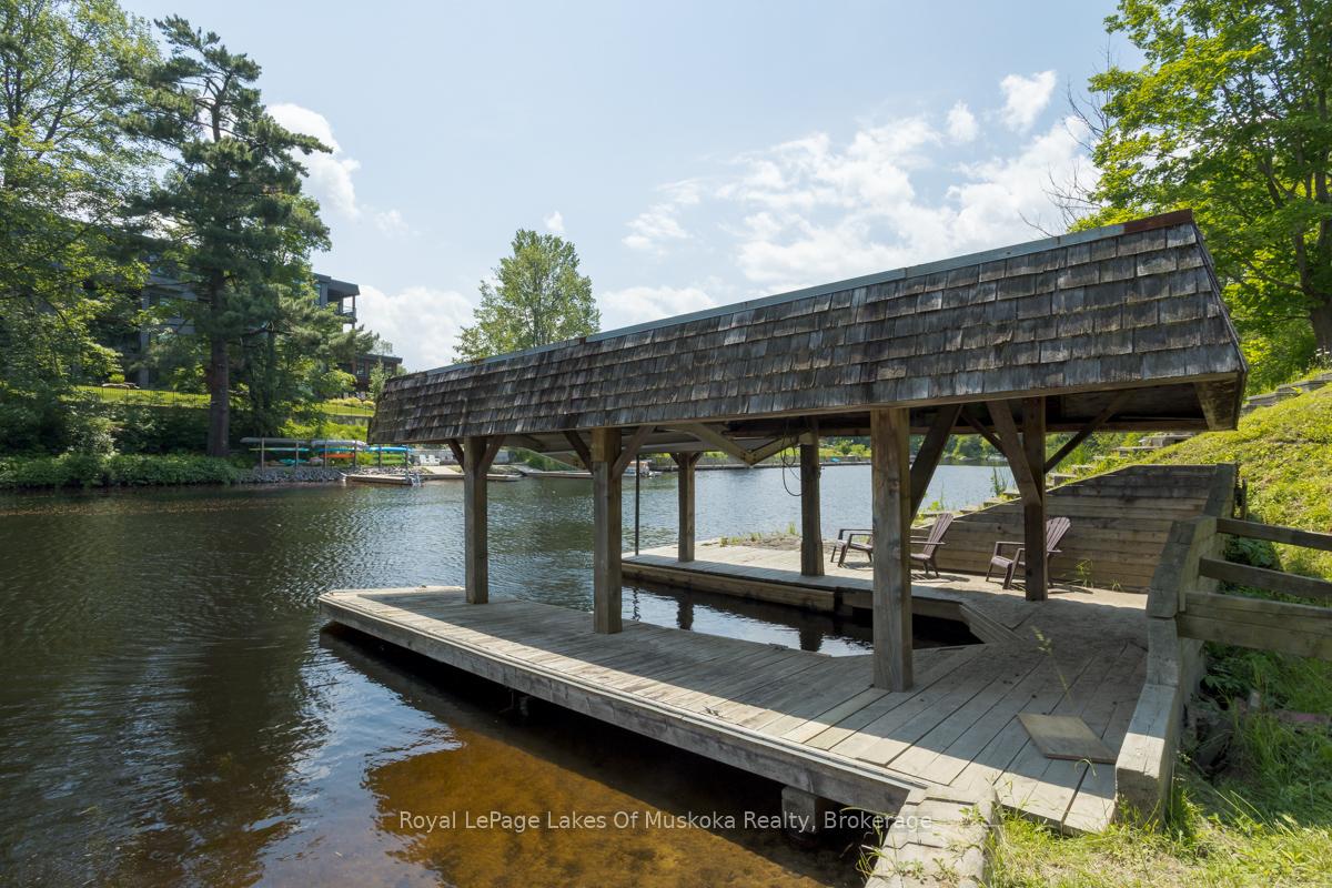 Photo 4 of 110 Dill Street, Bracebridge — HOMEH