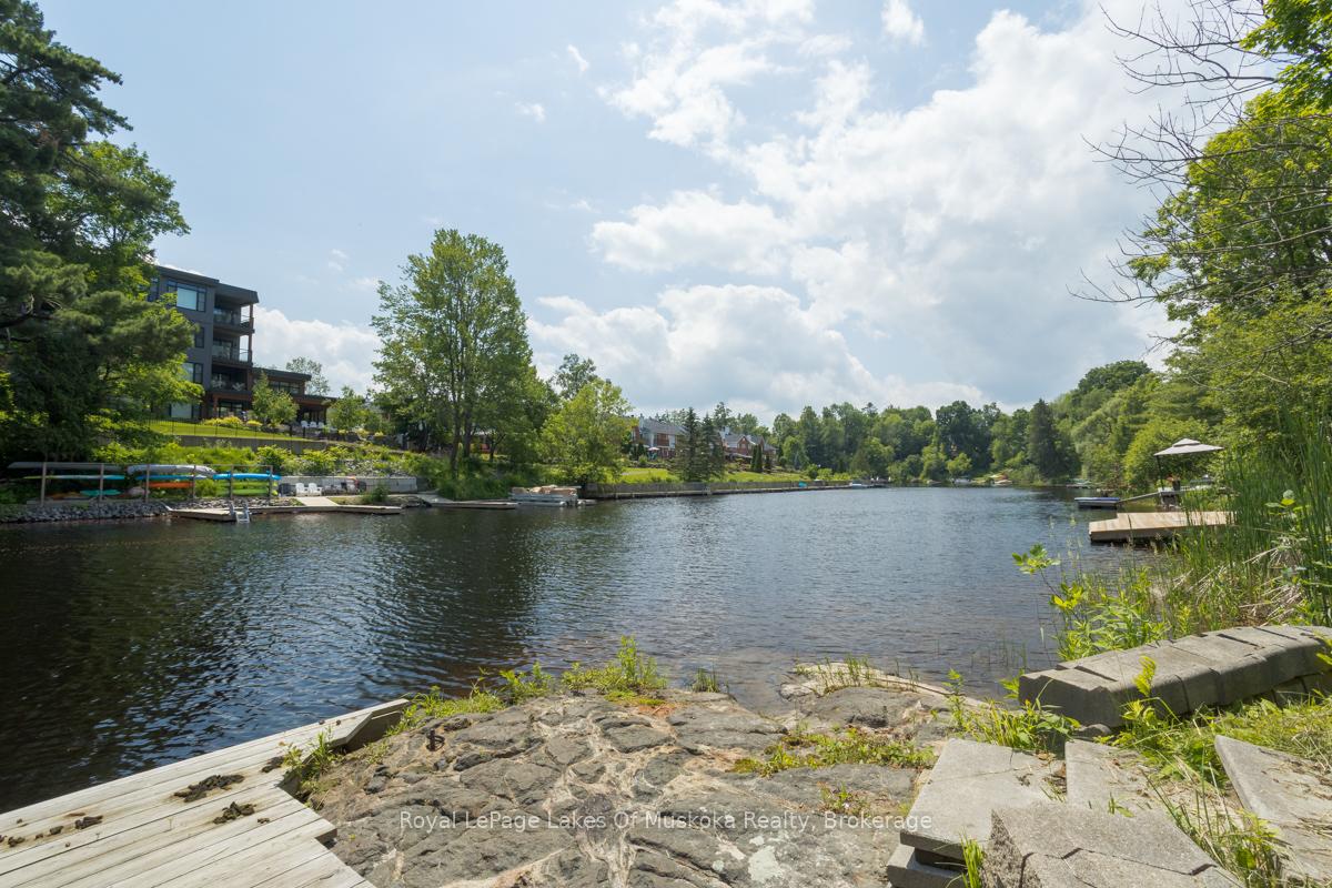 Photo 5 of 110 Dill Street, Bracebridge — HOMEH