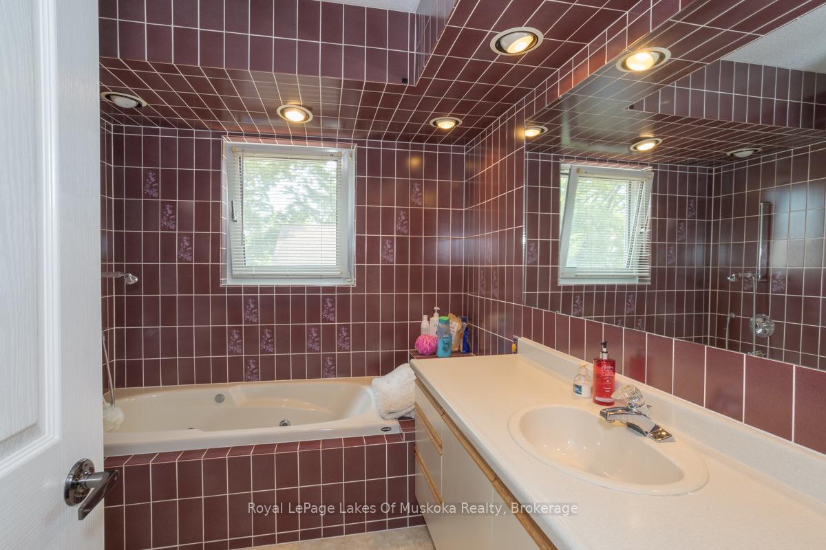 Photo 28 of 110 Dill Street, Bracebridge — HOMEH