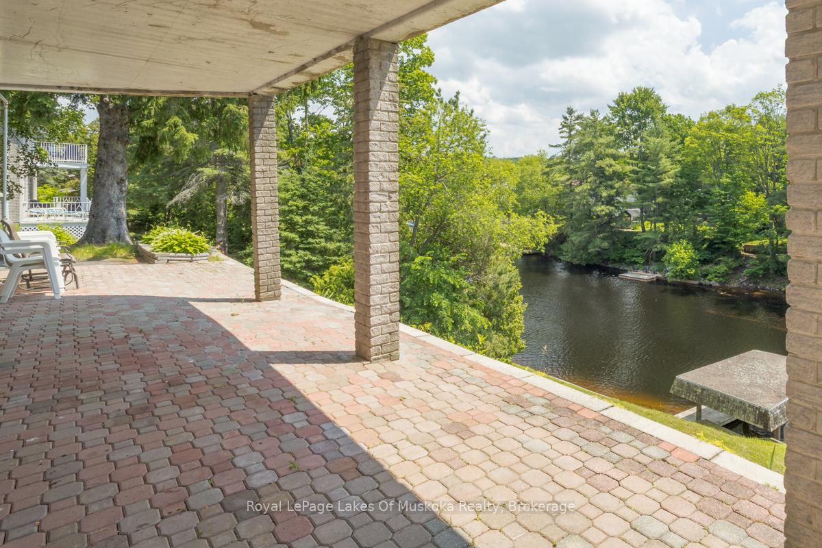 Photo 43 of 110 Dill Street, Bracebridge — HOMEH