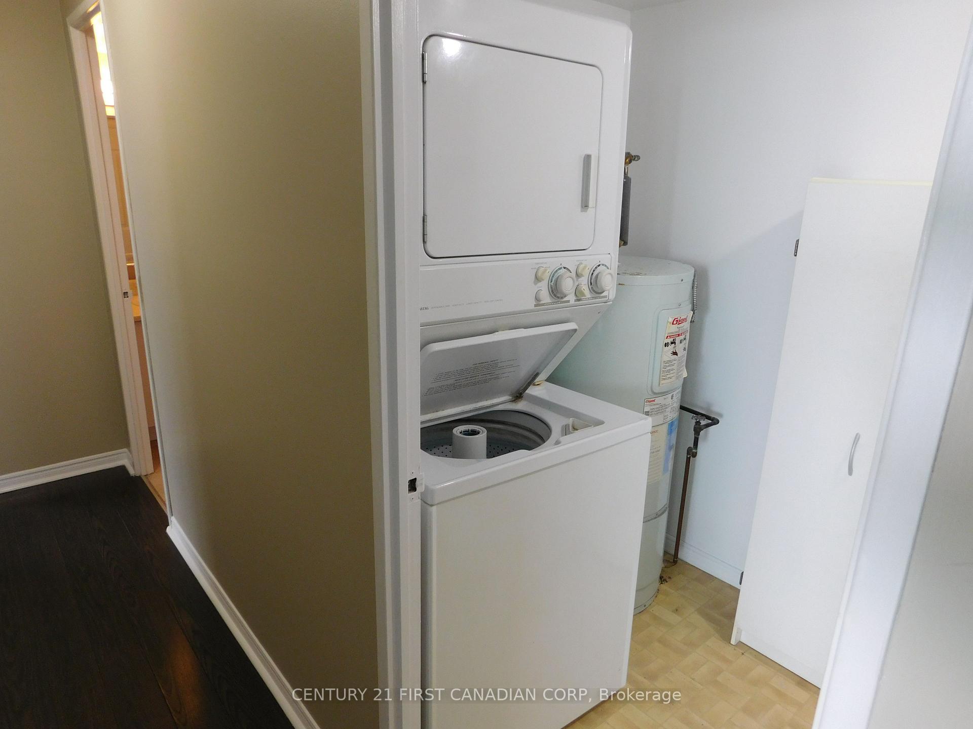 Photo 10 of Unit 2004, 323 Colborne Street, London, East K — HOMEH