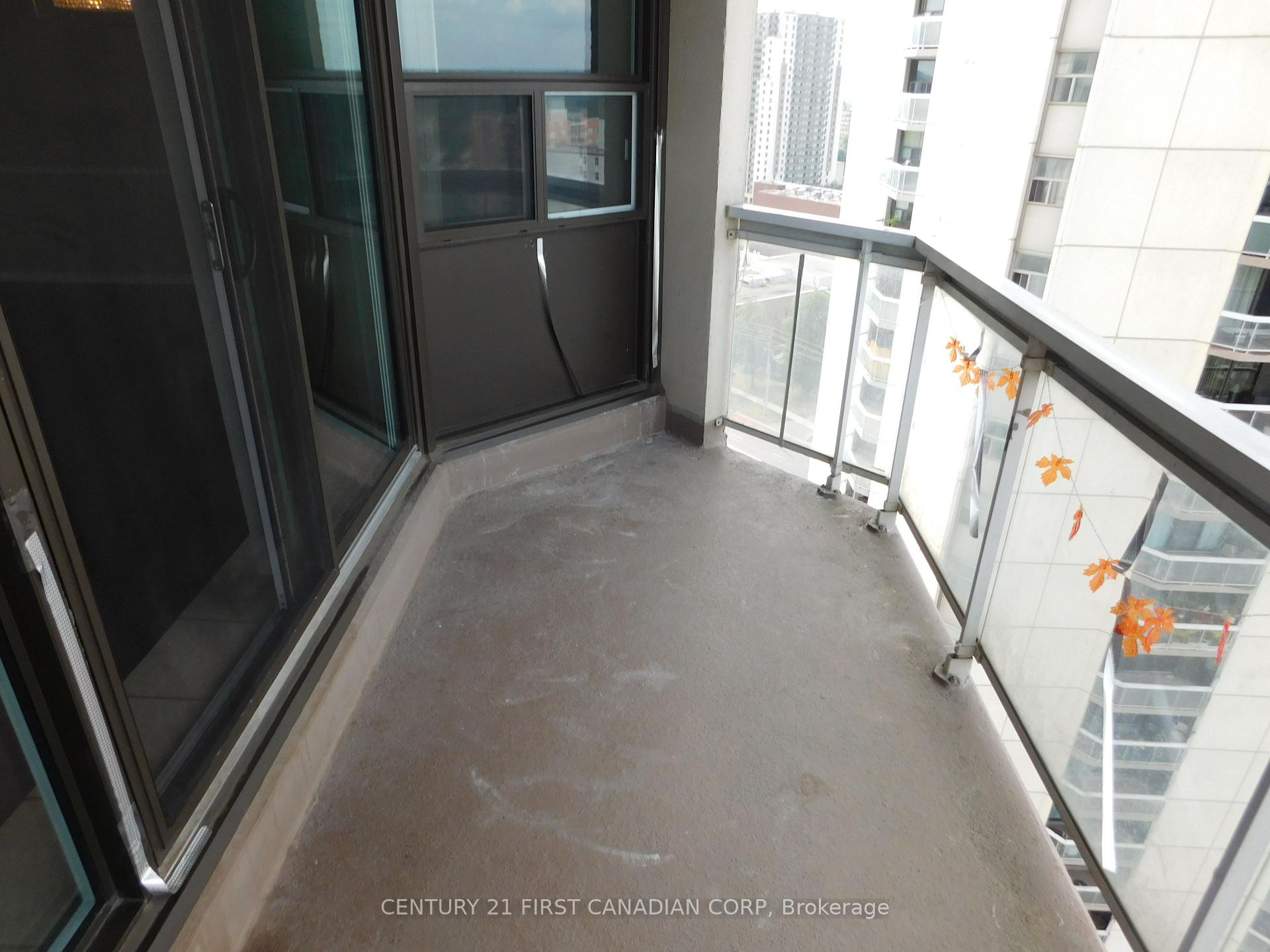 Photo 18 of Unit 2004, 323 Colborne Street, London, East K — HOMEH