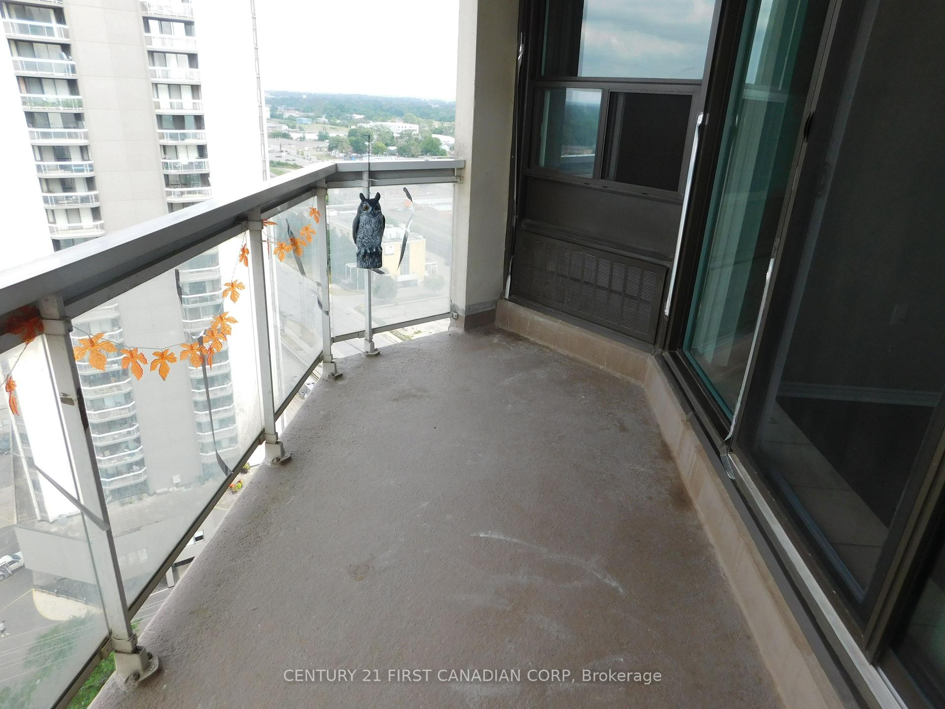 Photo 19 of Unit 2004, 323 Colborne Street, London, East K — HOMEH