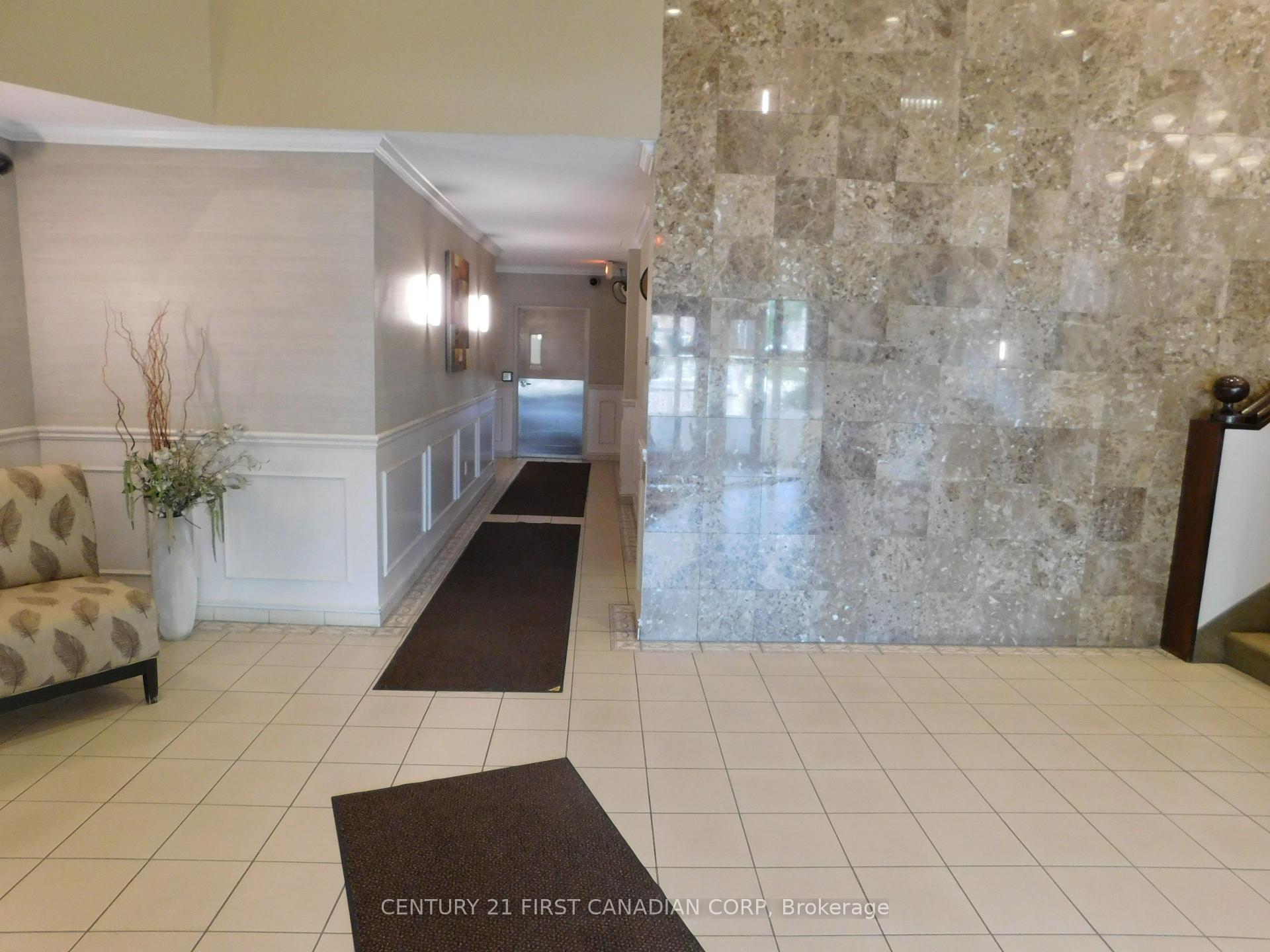 Photo 21 of Unit 2004, 323 Colborne Street, London, East K — HOMEH