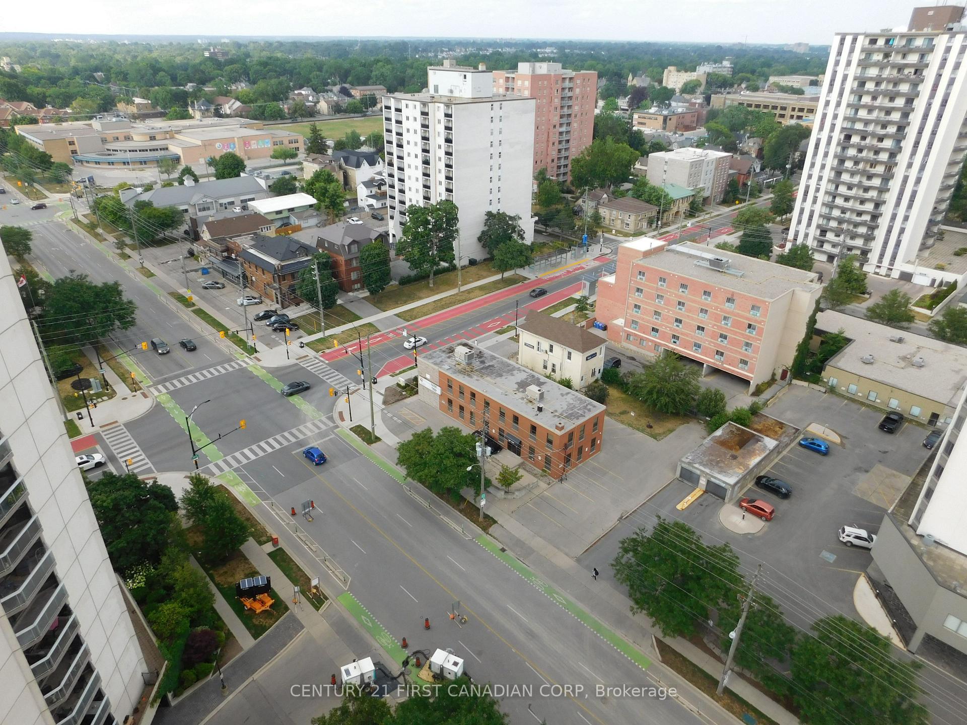 Photo 24 of Unit 2004, 323 Colborne Street, London, East K — HOMEH
