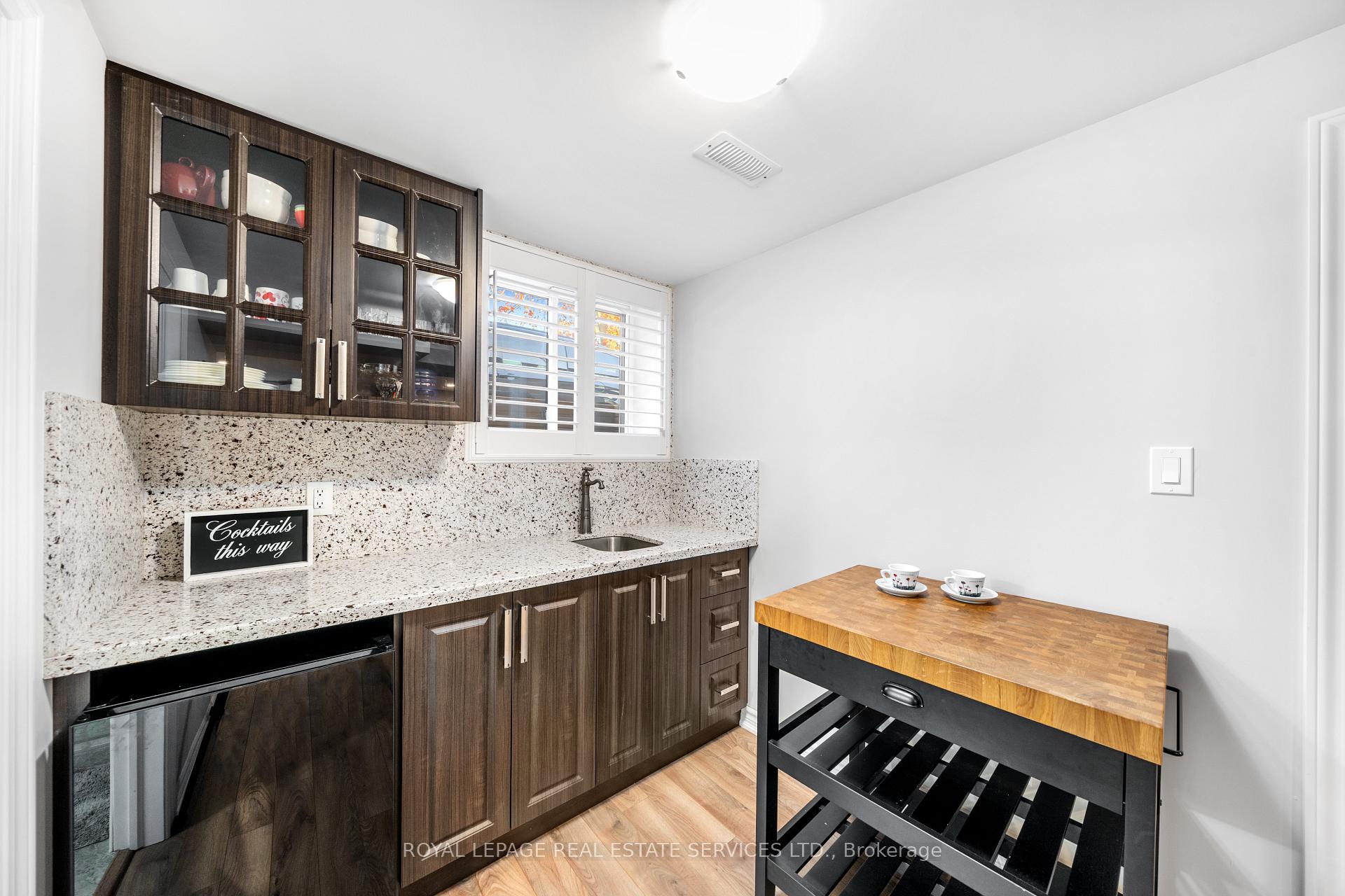 Photo 6 of Unit Bsmt Apt 2, 16 Embers Drive, Etobicoke, Eringate-Centennial-West Deane — HOMEH