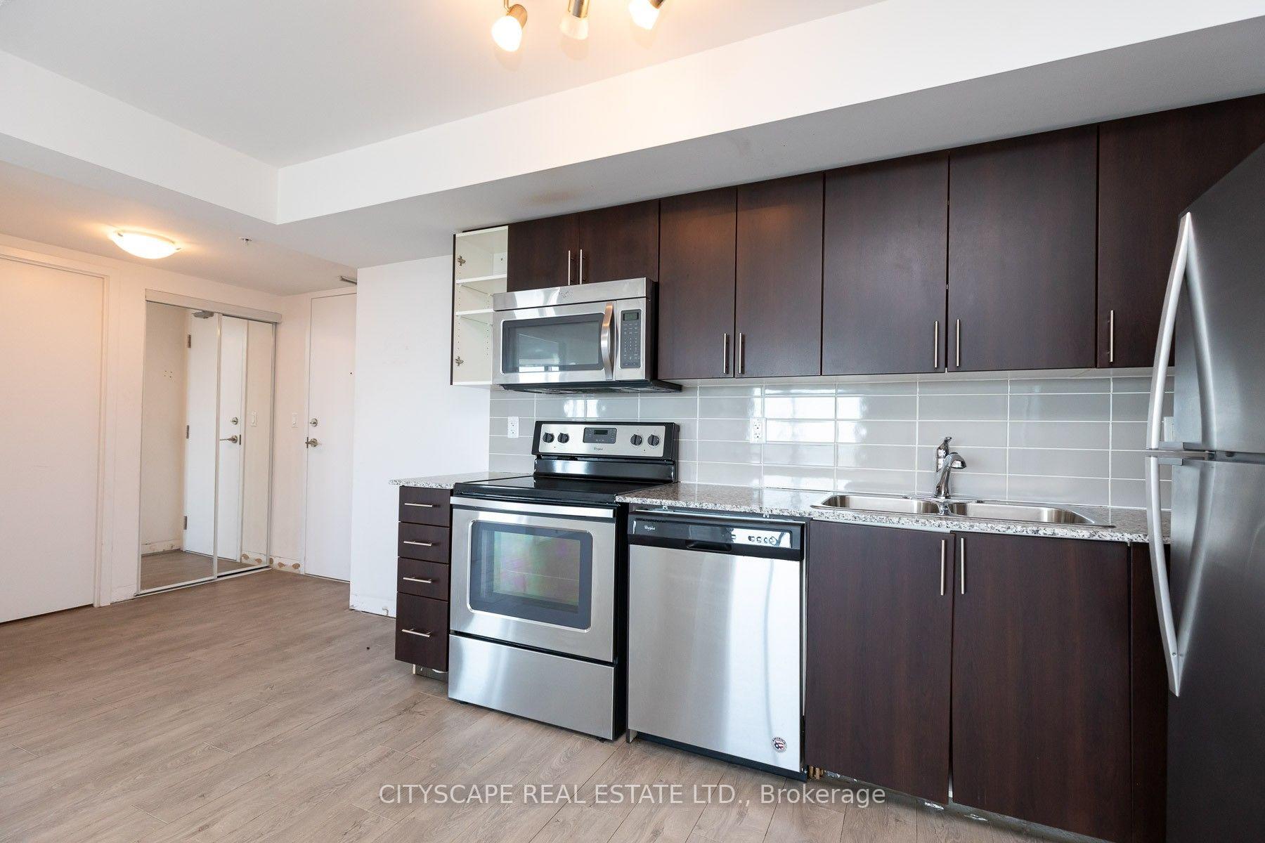 Photo of Unit 2304, 1410 Dupont Street