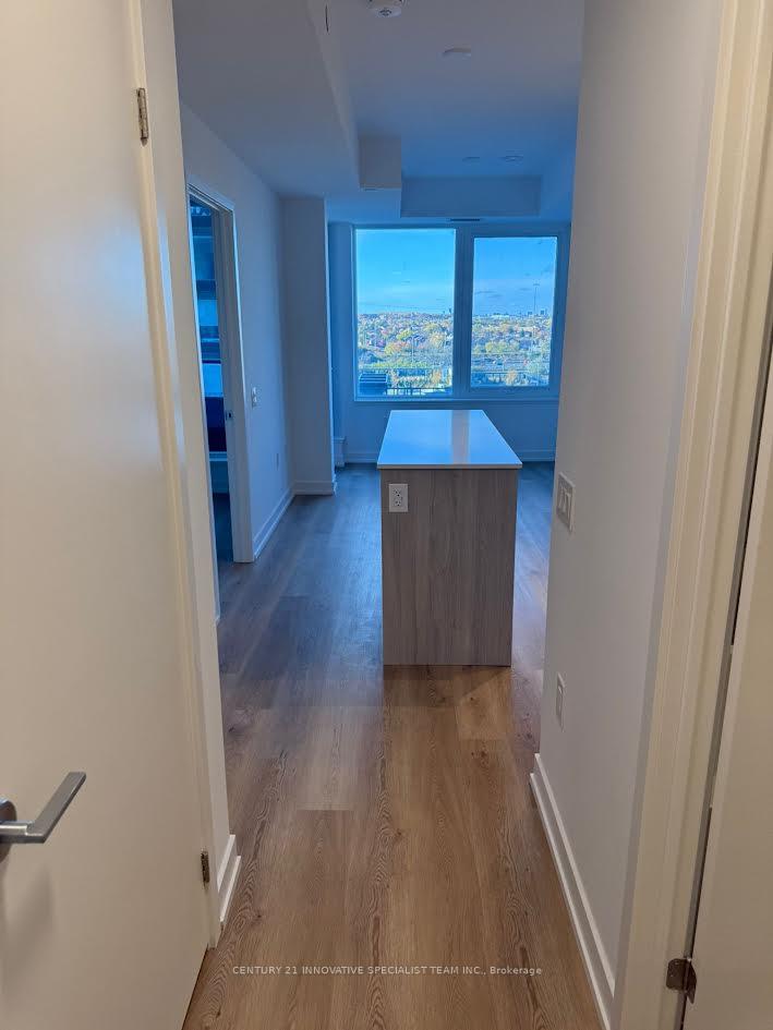 Photo 10 of Unit 801, 395 Square One Drive, Mississauga, City Centre — HOMEH