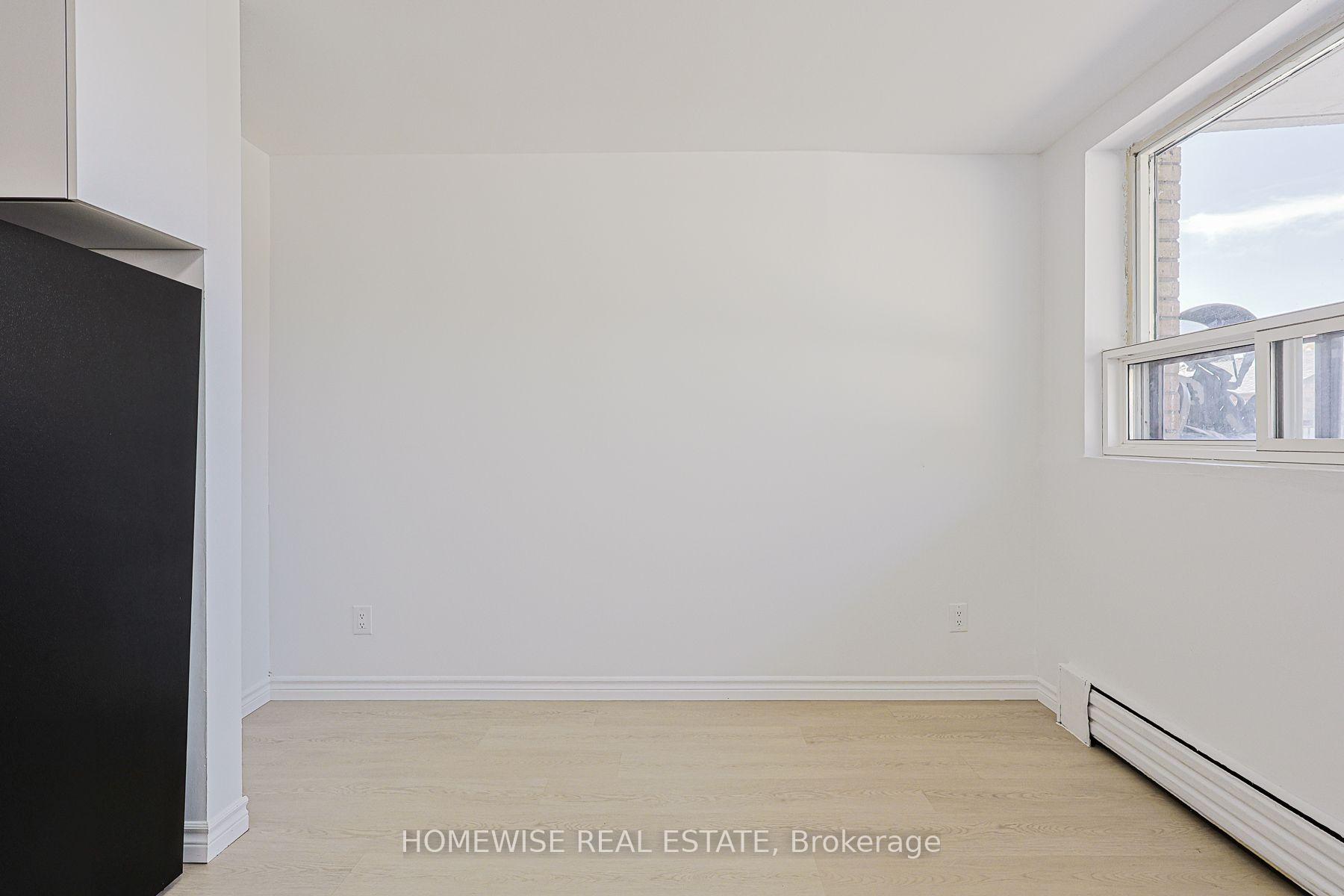 Photo 7 of Unit 107, 2204 Dufferin Street, Toronto, Caledonia-Fairbank — HOMEH