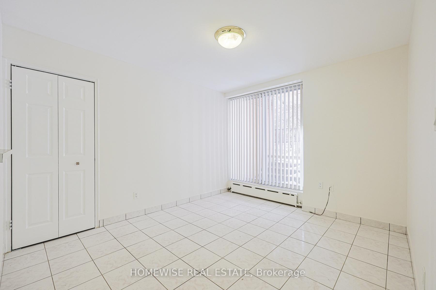 Photo 10 of Unit 105, 485 Kingston Road, Toronto, The Beaches — HOMEH