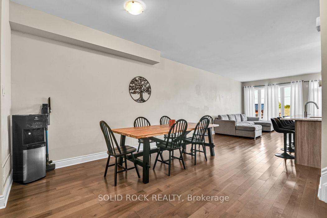Photo 4 of 23 Peever Place, Carleton Place, Carleton Place — HOMEH