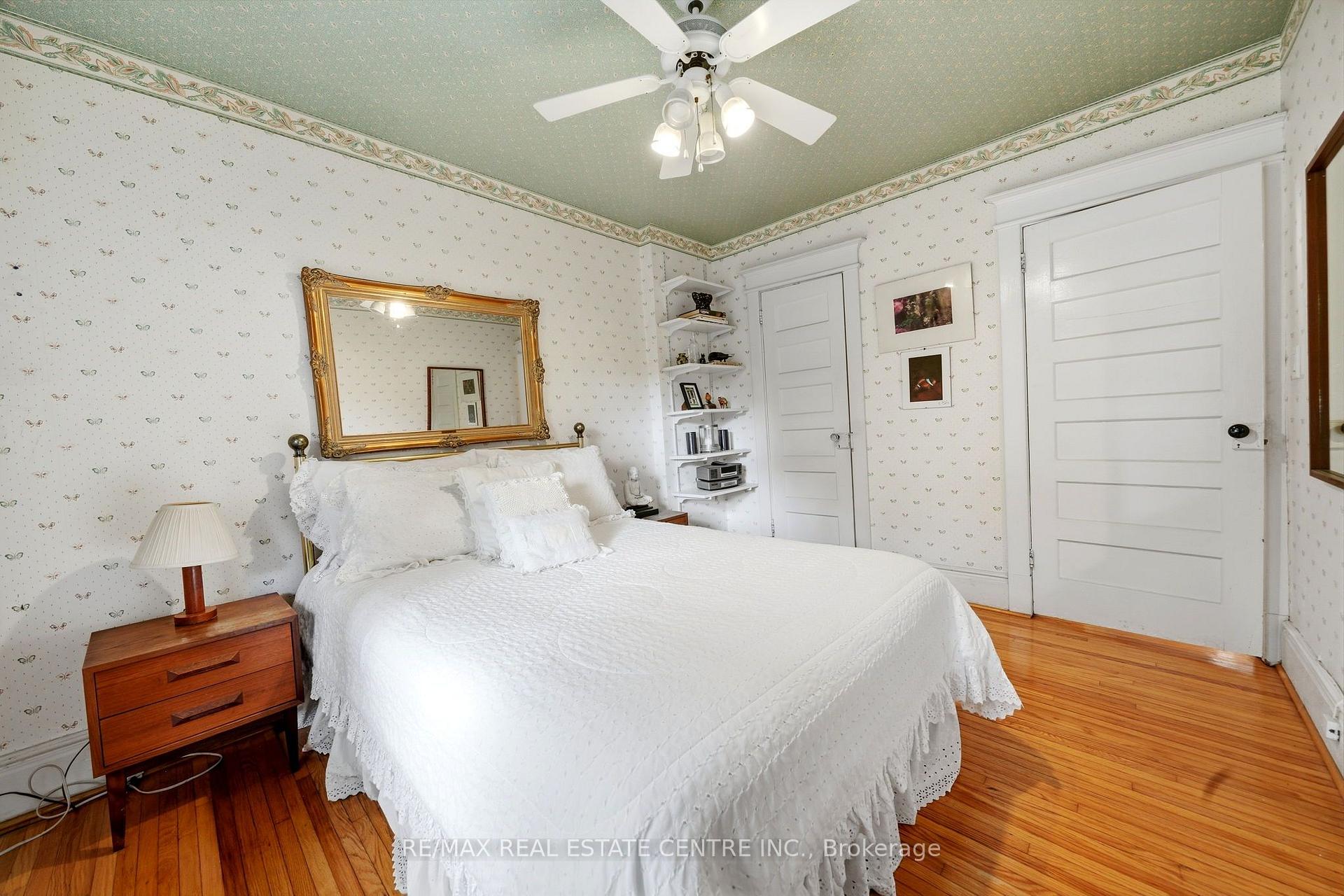 Photo 25 of 71 Lyall Avenue, Toronto, East End-Danforth — HOMEH