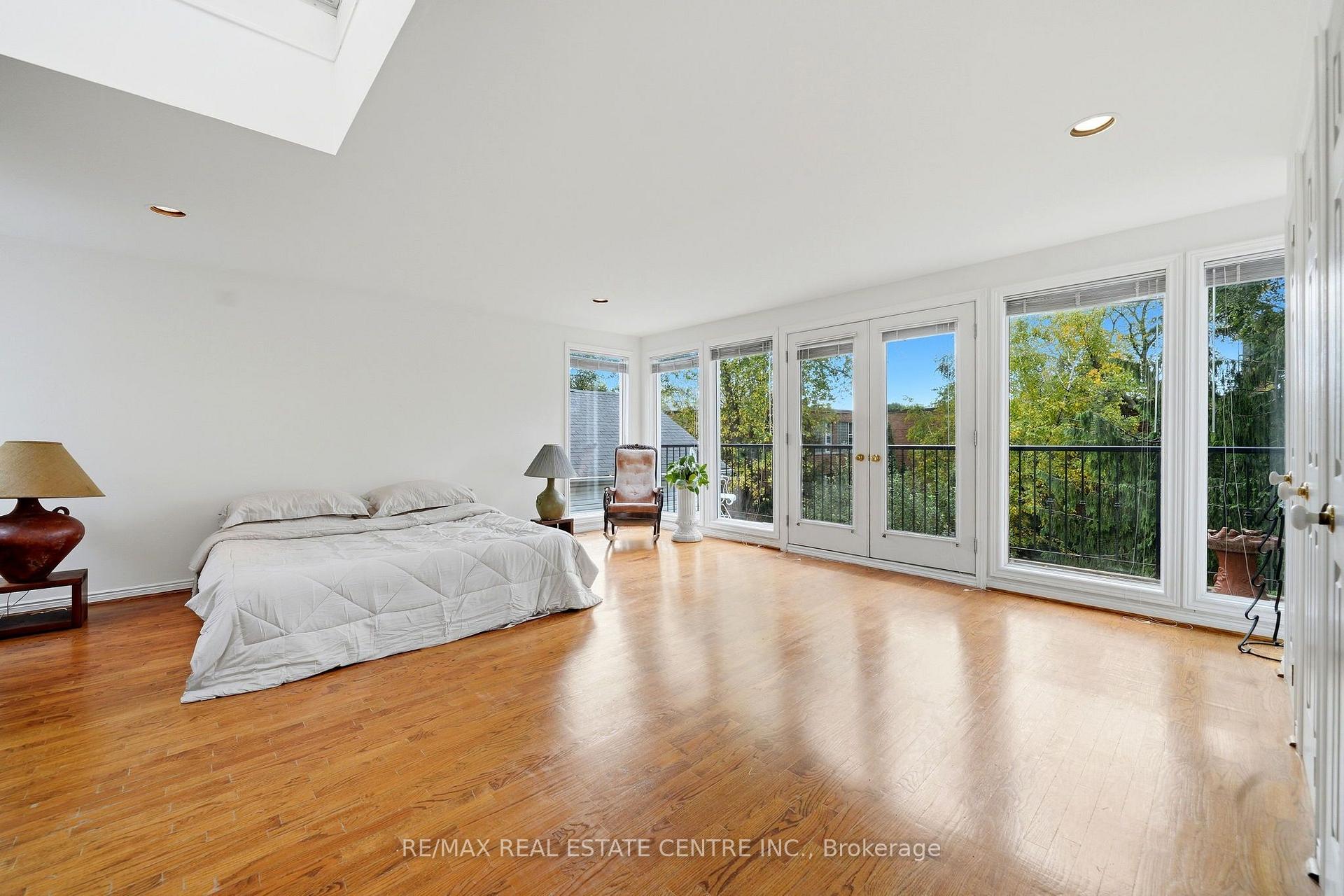 Photo 28 of 71 Lyall Avenue, Toronto, East End-Danforth — HOMEH
