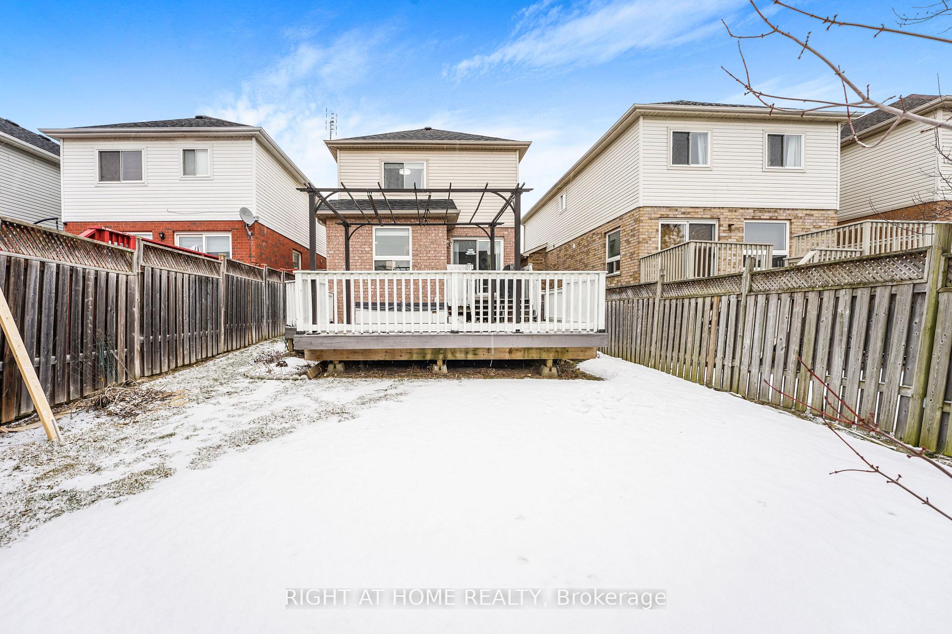 Photo 20 of 1720 Radcliffe Drive, Oshawa, Samac — HOMEH