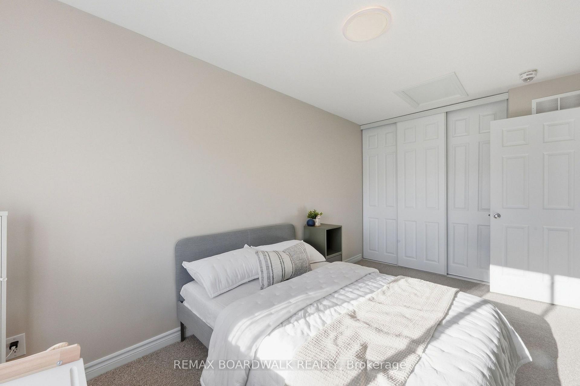 Photo 16 of 298 William Street W, Arnprior, Arnprior — HOMEH