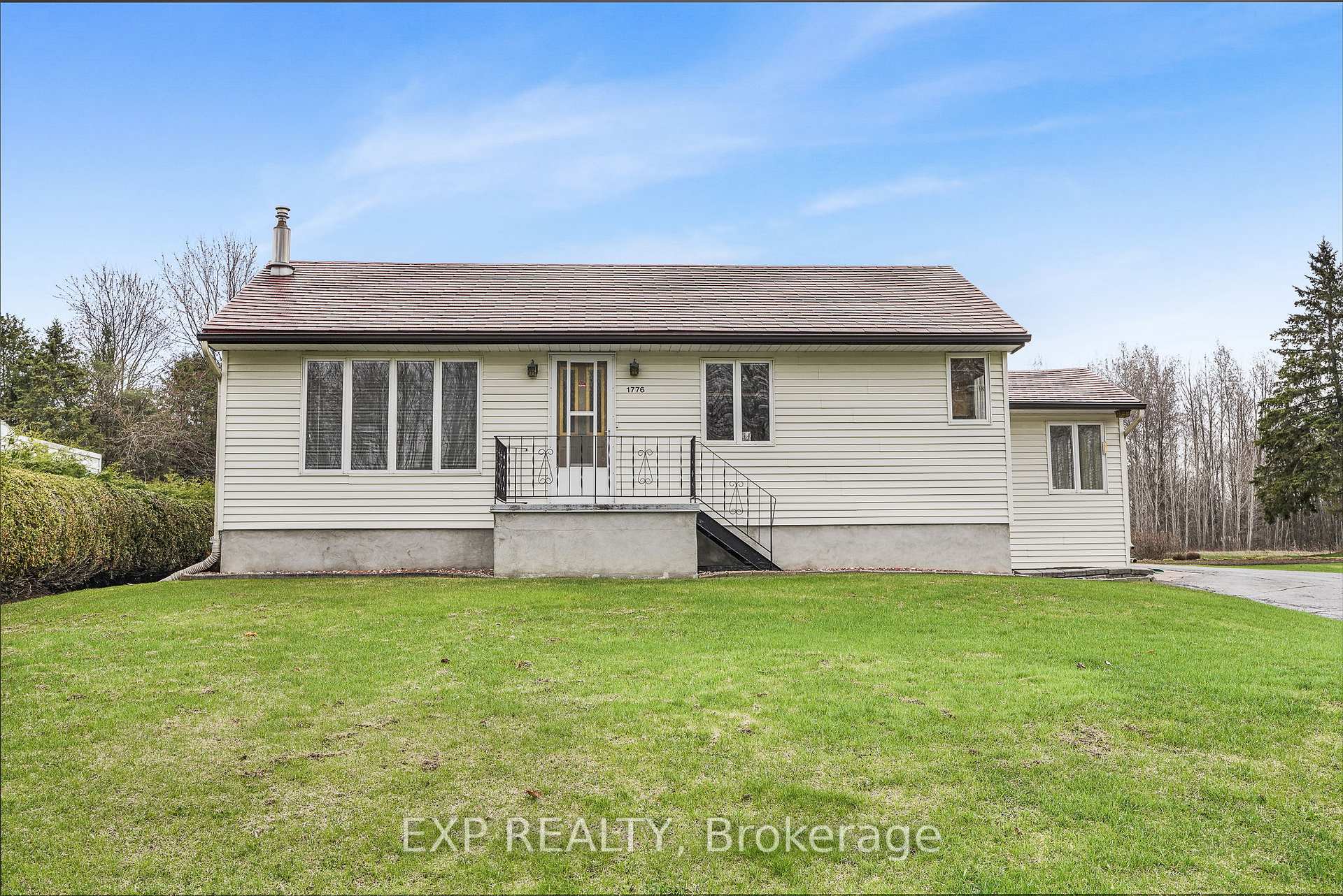 Photo of 1776 Labonte Street