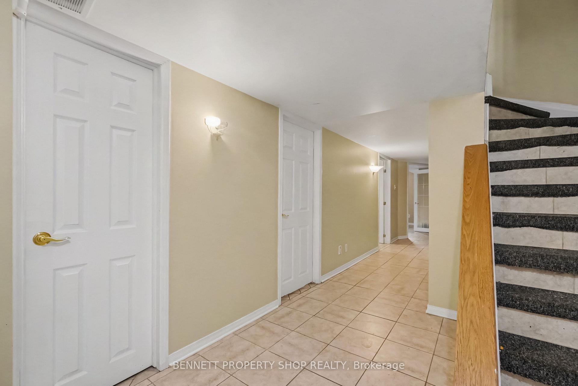 Photo 16 of 644 Valin Street, Ottawa, Fallingbrook/Gardenway South — HOMEH