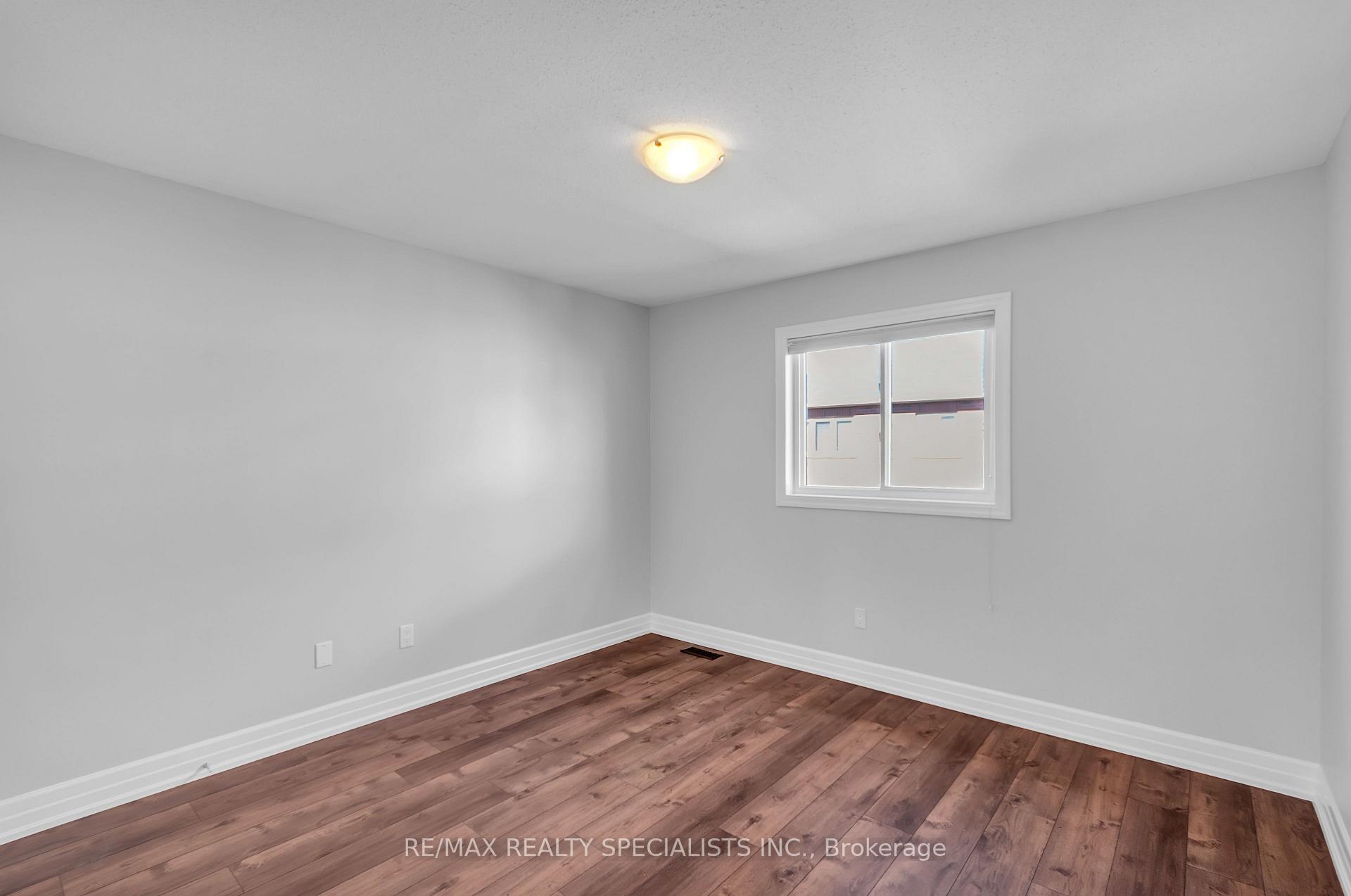 Photo 21 of 12 Greco Avenue, Georgina, Keswick South — HOMEH