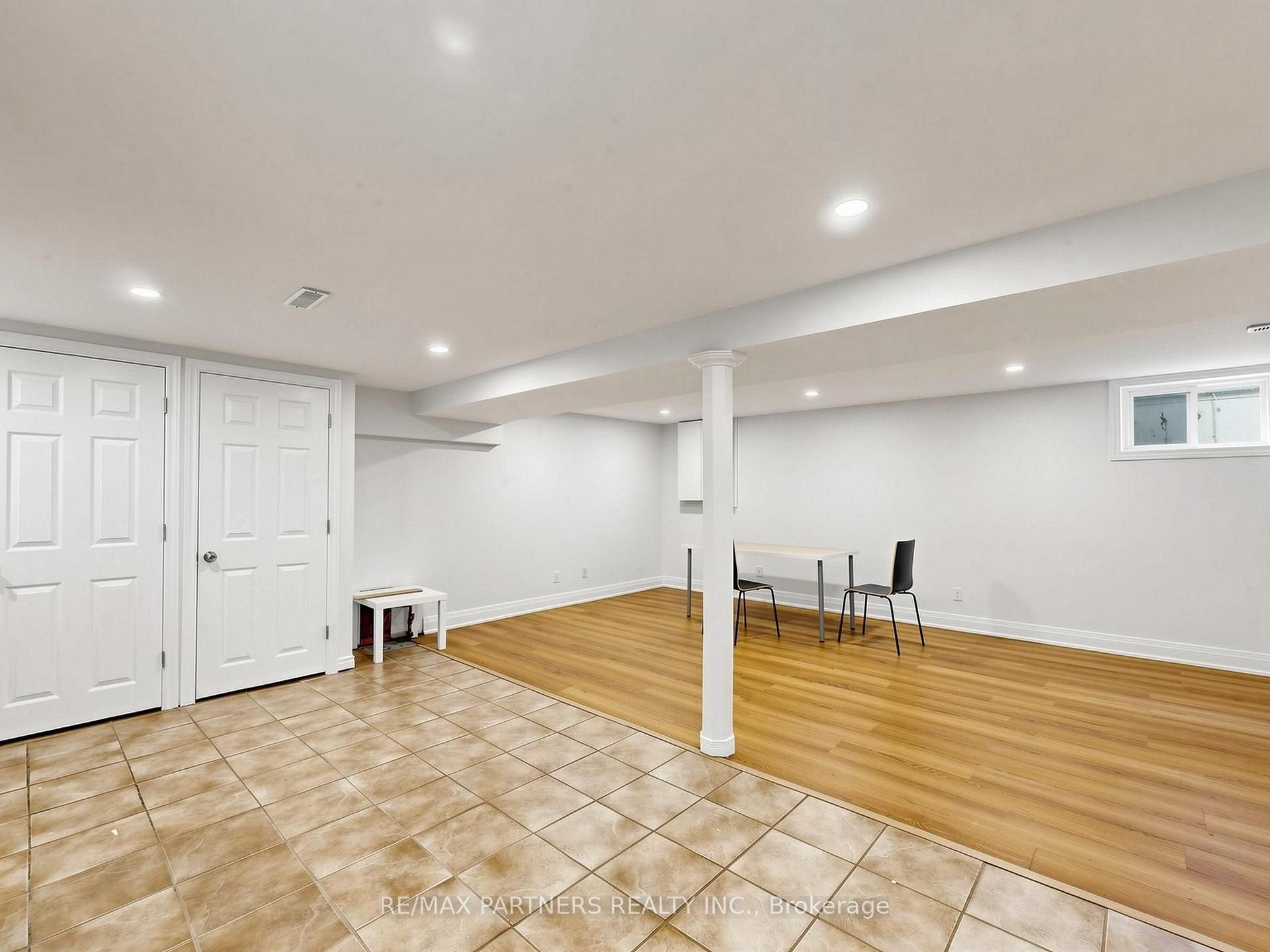 Photo 29 of 35 Culham Street, Oakville, College Park — HOMEH