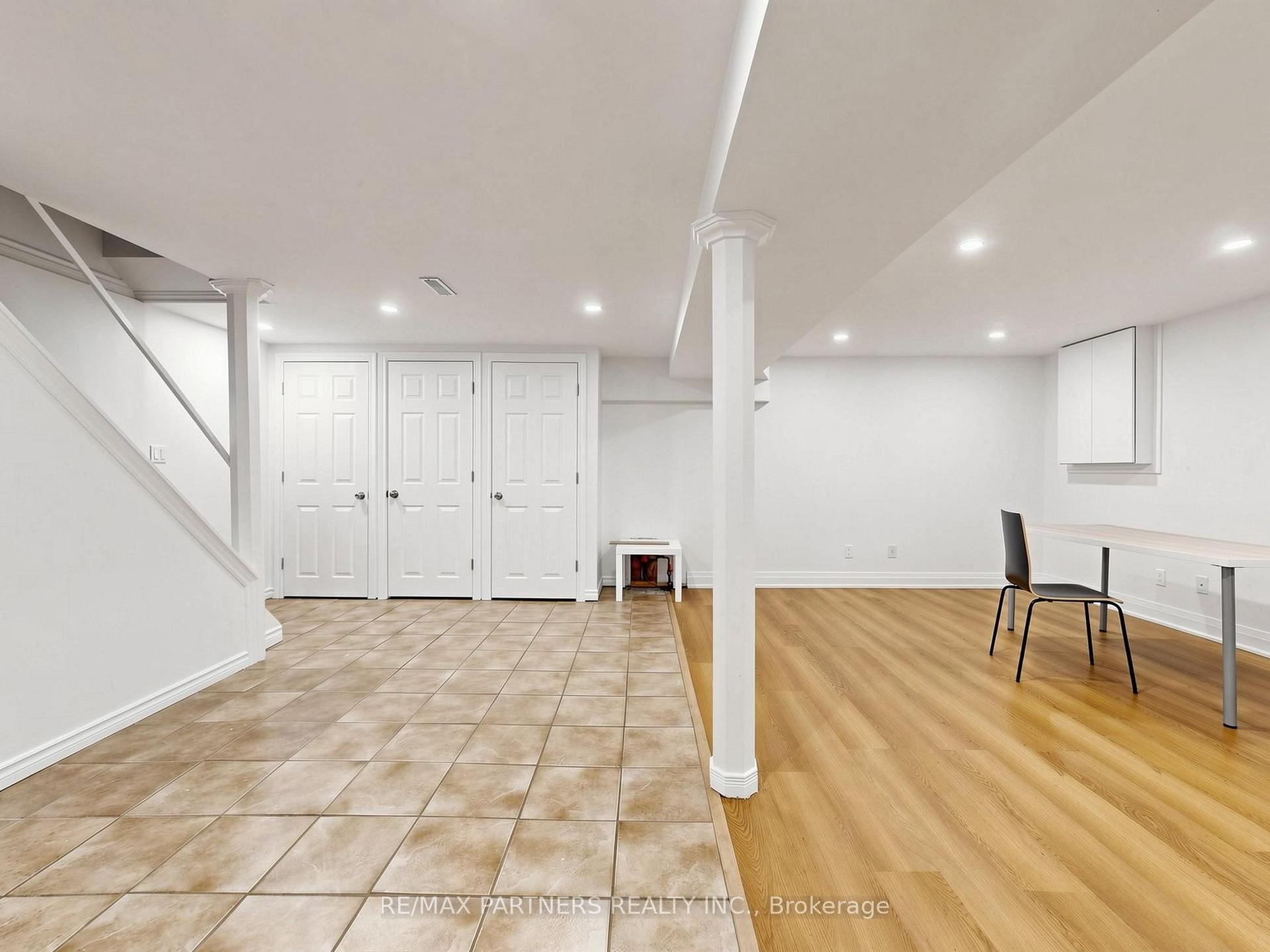 Photo 30 of 35 Culham Street, Oakville, College Park — HOMEH