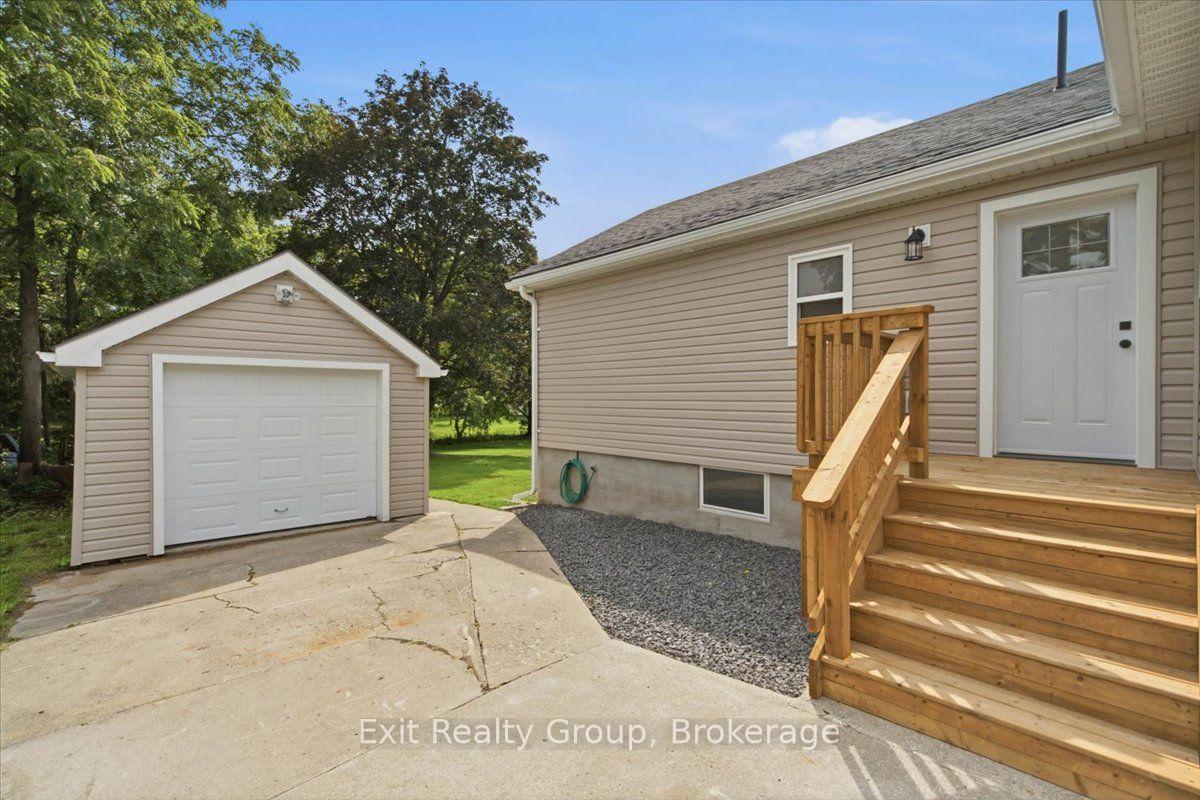 Photo 39 of 8 Albert Street, Prince Edward County, Picton Ward — HOMEH