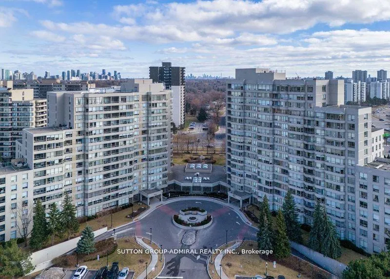 Photo 34 of Unit 602, 11 Townsgate Drive, Vaughan, Crestwood-Springfarm-Yorkhill — HOMEH