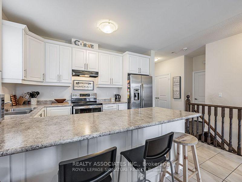 Photo 14 of 64 Pedwell Street, Clarington, Newcastle — HOMEH