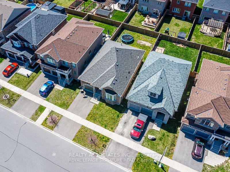 Photo 23 of 64 Pedwell Street, Clarington, Newcastle — HOMEH
