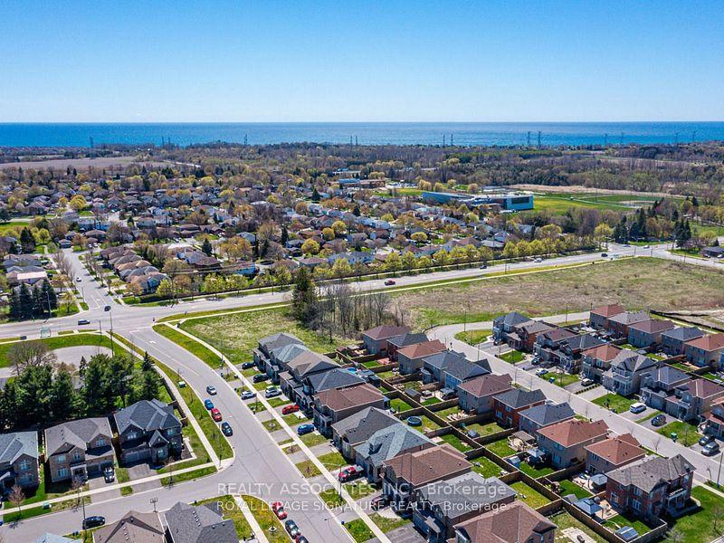 Photo 28 of 64 Pedwell Street, Clarington, Newcastle — HOMEH