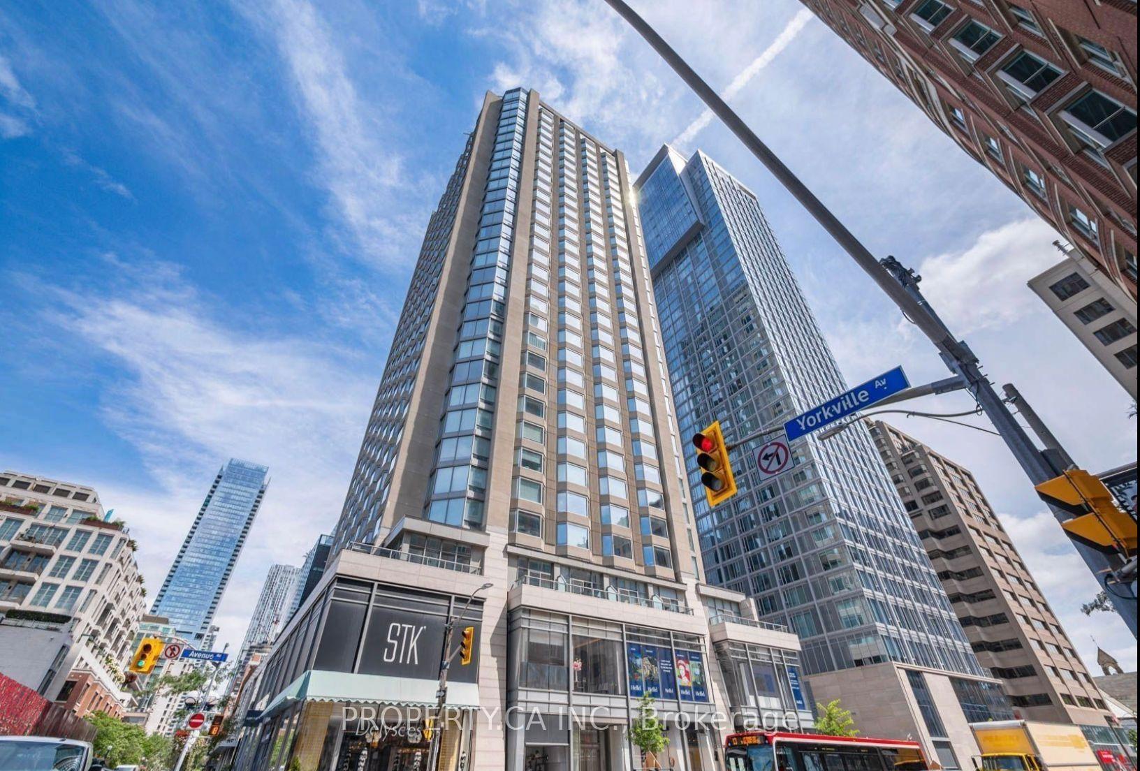 Photo of Unit 2401, 155 Yorkville Avenue