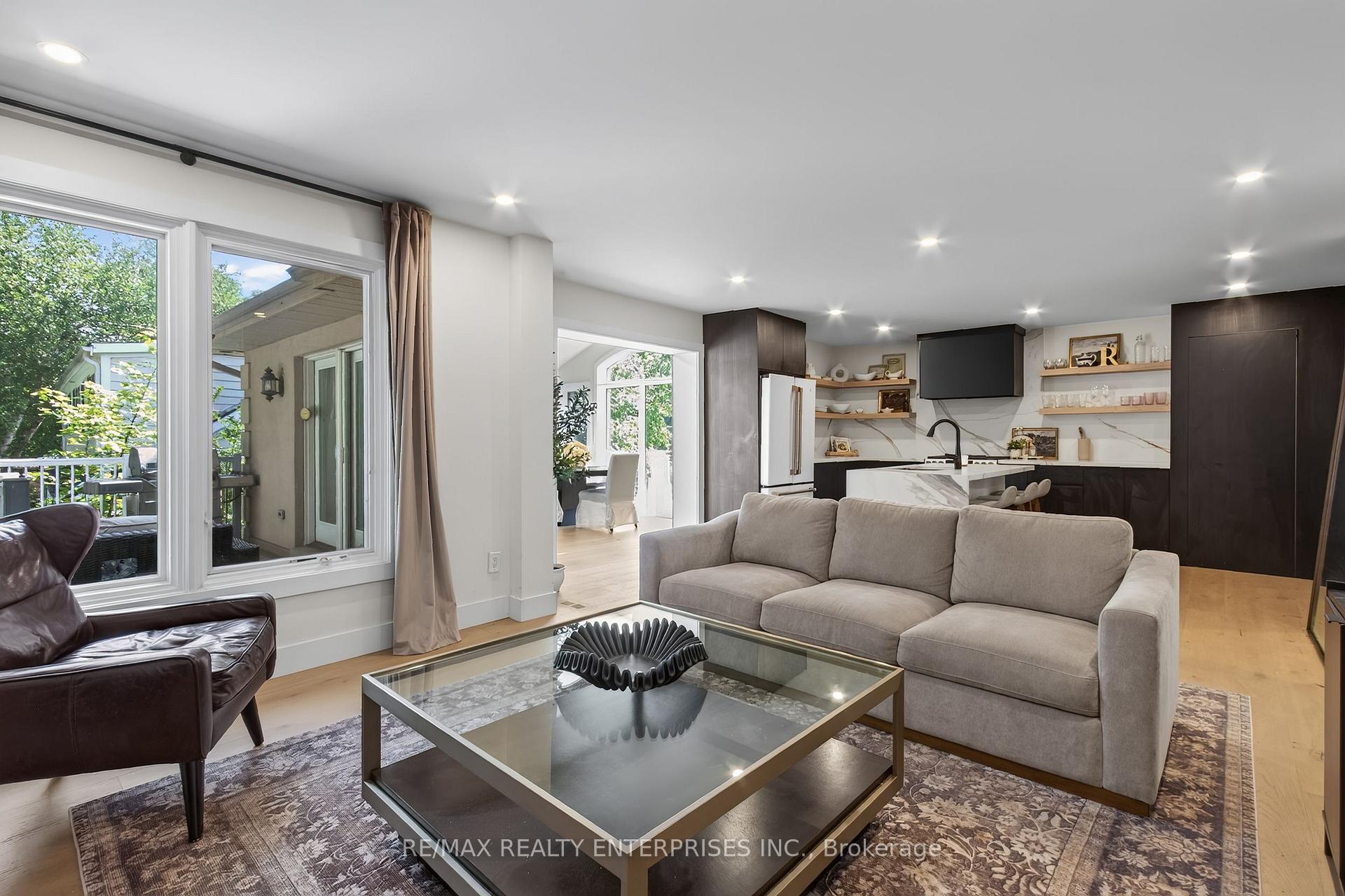 Photo 18 of 551 Cochise Crescent, Mississauga, Lorne Park — HOMEH