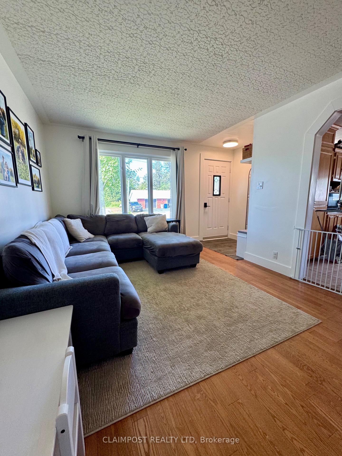 Photo 2 of 21 Hamelin Avenue, Timmins, TNW - Upper Melrose — HOMEH