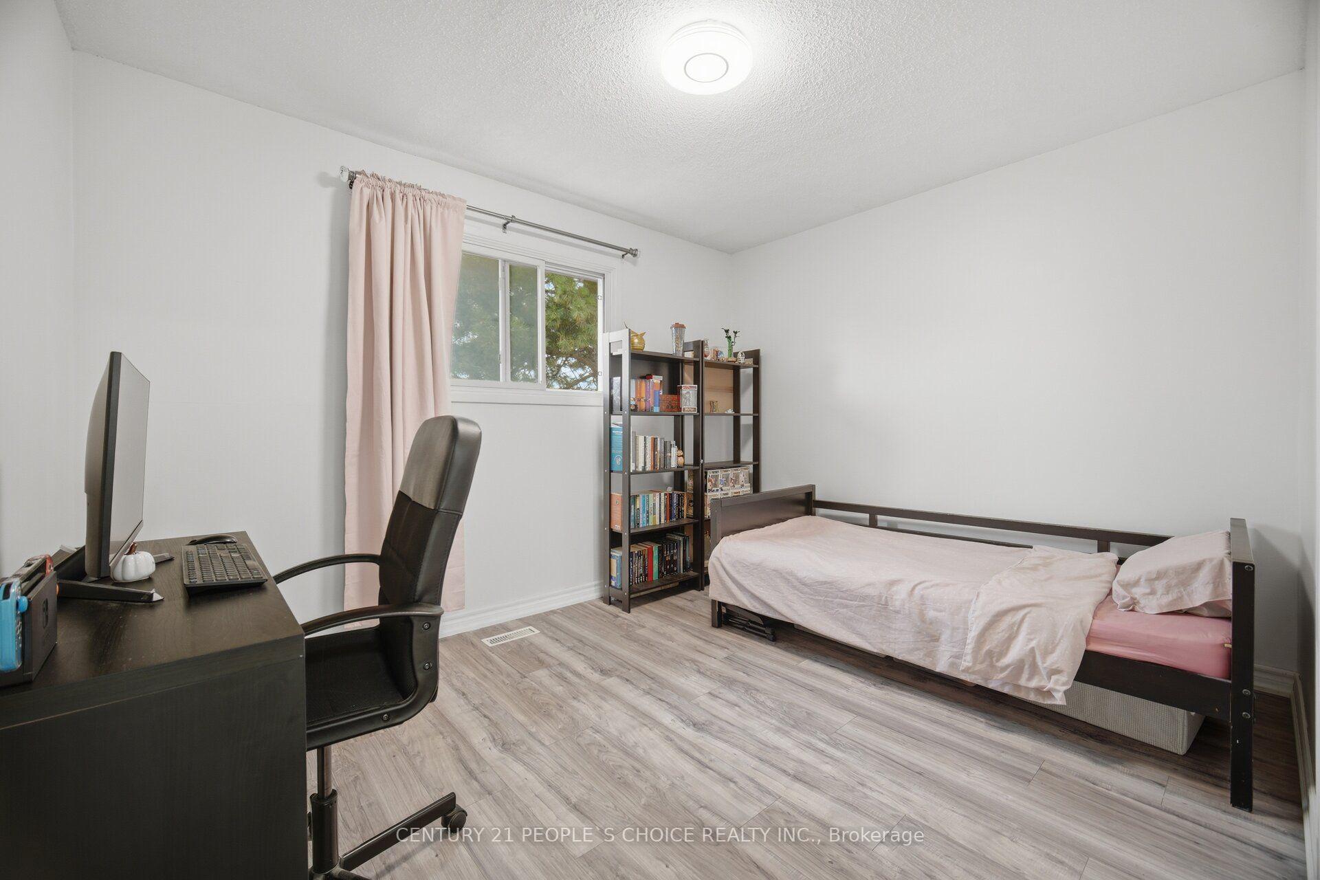 Photo 21 of 578 Cavell Drive, Mississauga, Cooksville — HOMEH