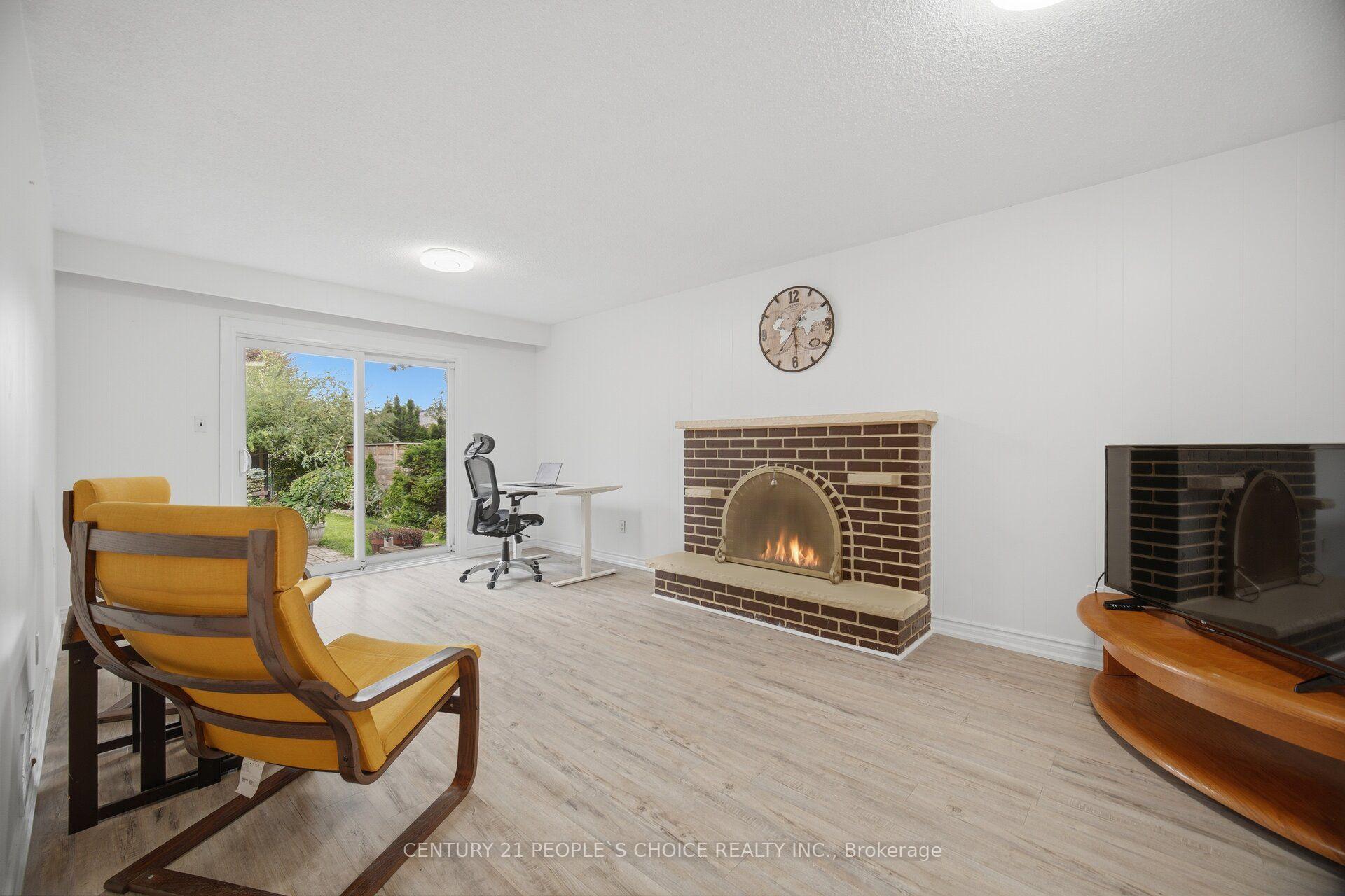Photo 28 of 578 Cavell Drive, Mississauga, Cooksville — HOMEH