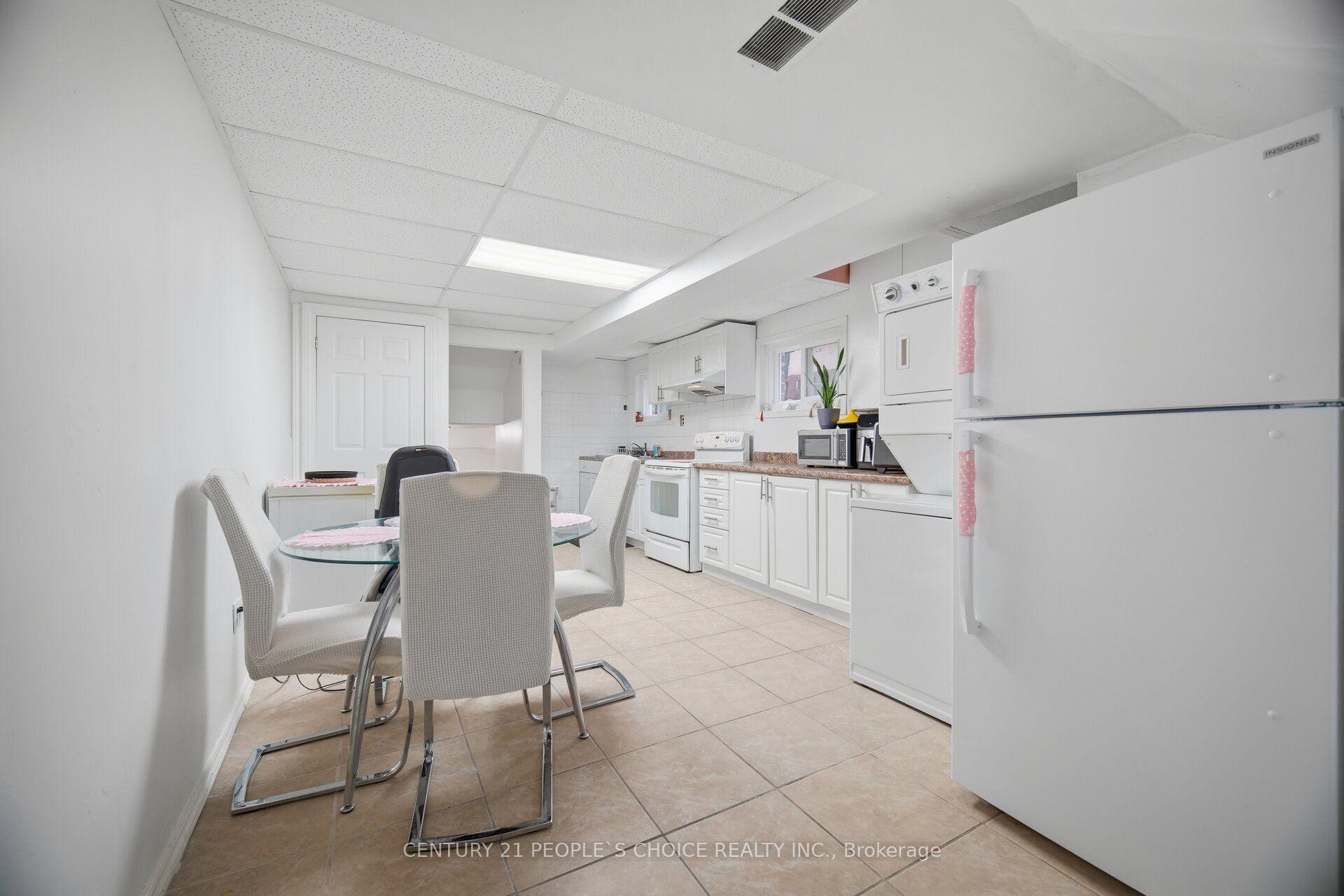 Photo 36 of 578 Cavell Drive, Mississauga, Cooksville — HOMEH