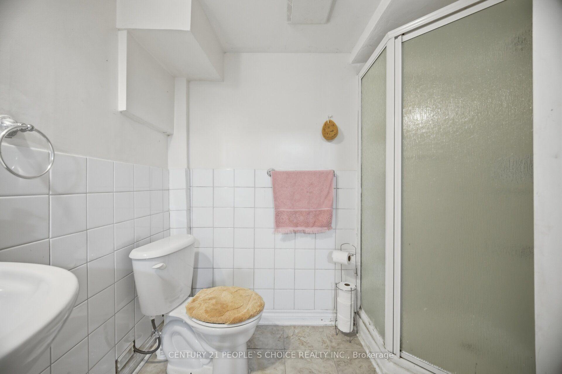 Photo 46 of 578 Cavell Drive, Mississauga, Cooksville — HOMEH