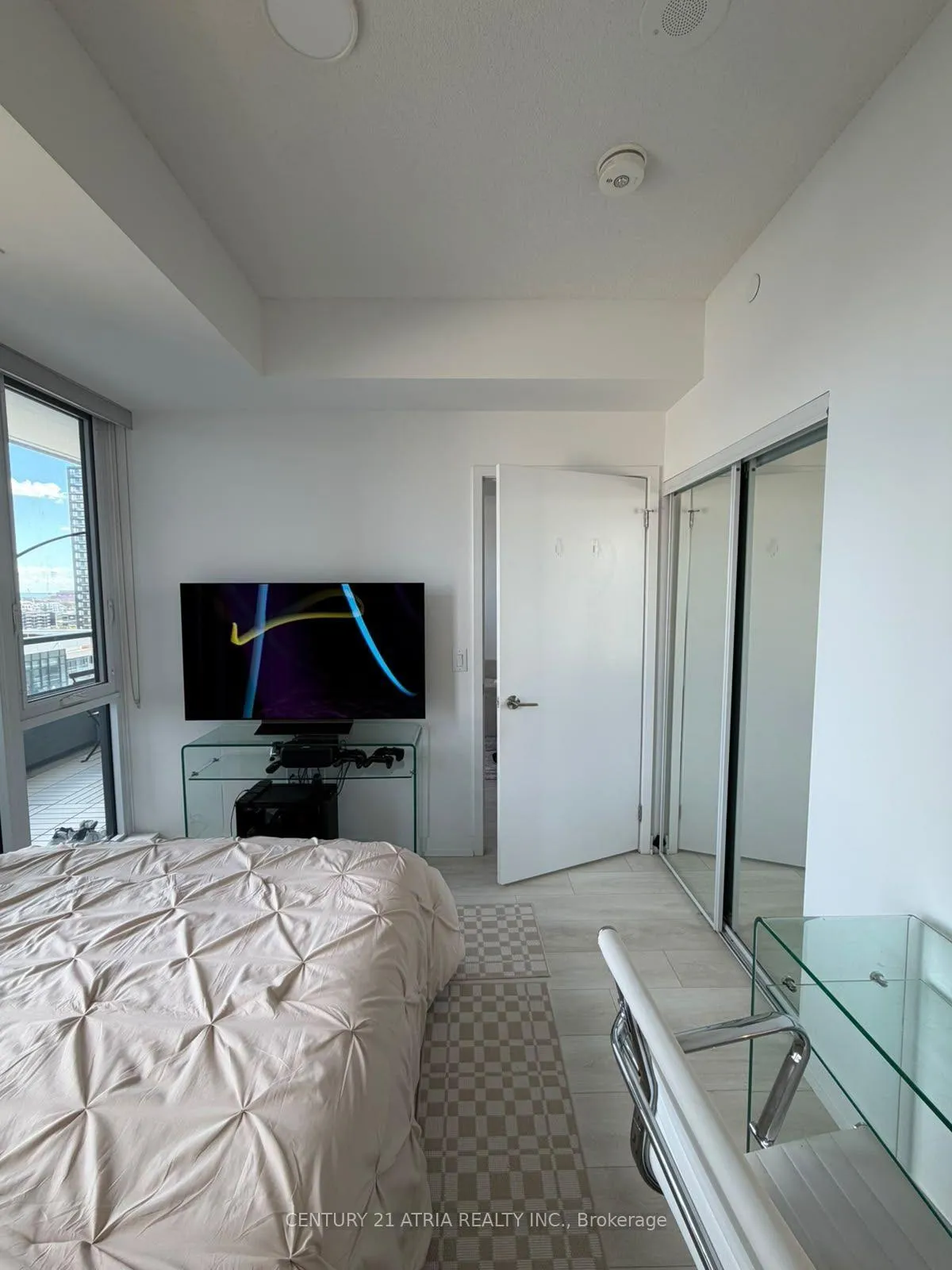 Photo 11 of Unit 1312, 225 Sumach Street, Toronto, Regent Park — HOMEH