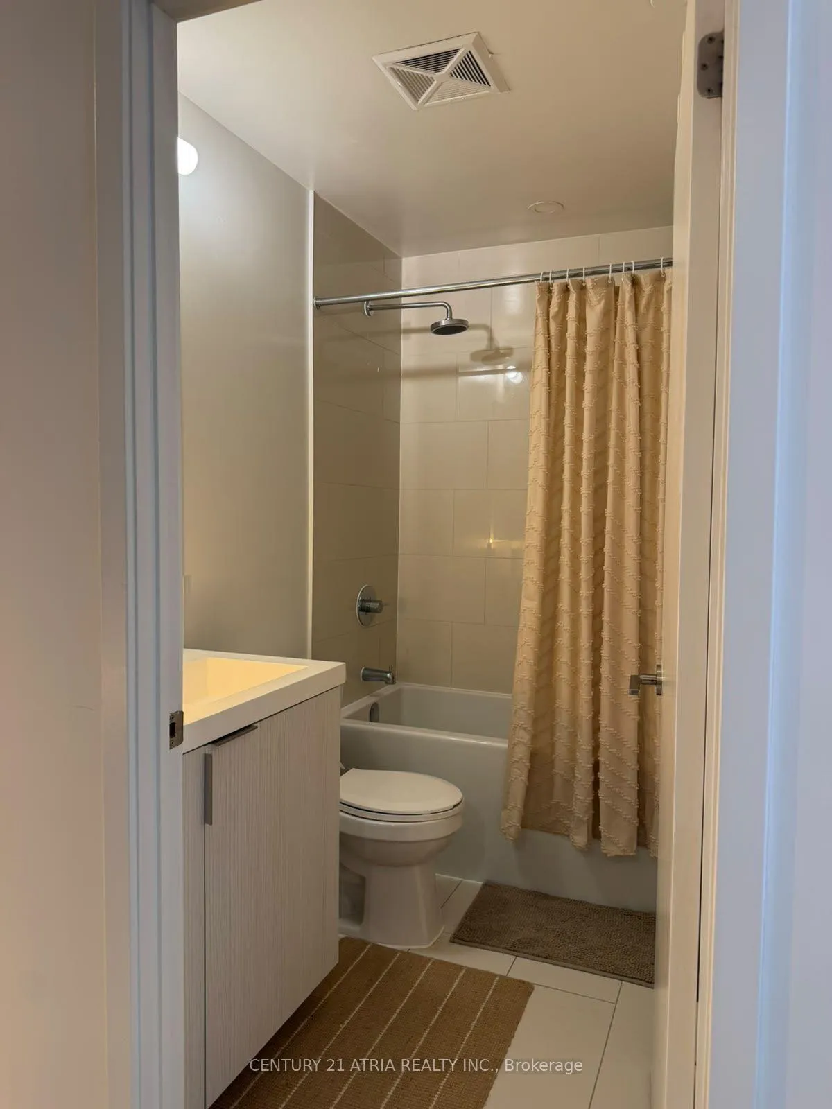 Photo 14 of Unit 1312, 225 Sumach Street, Toronto, Regent Park — HOMEH