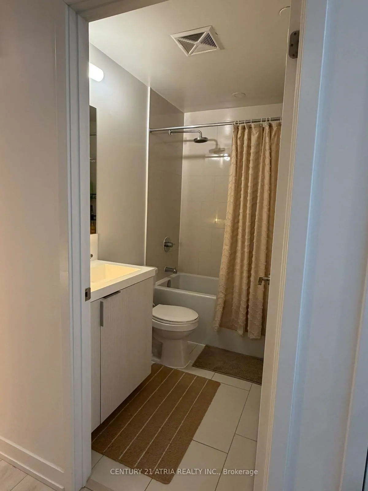 Photo 15 of Unit 1312, 225 Sumach Street, Toronto, Regent Park — HOMEH