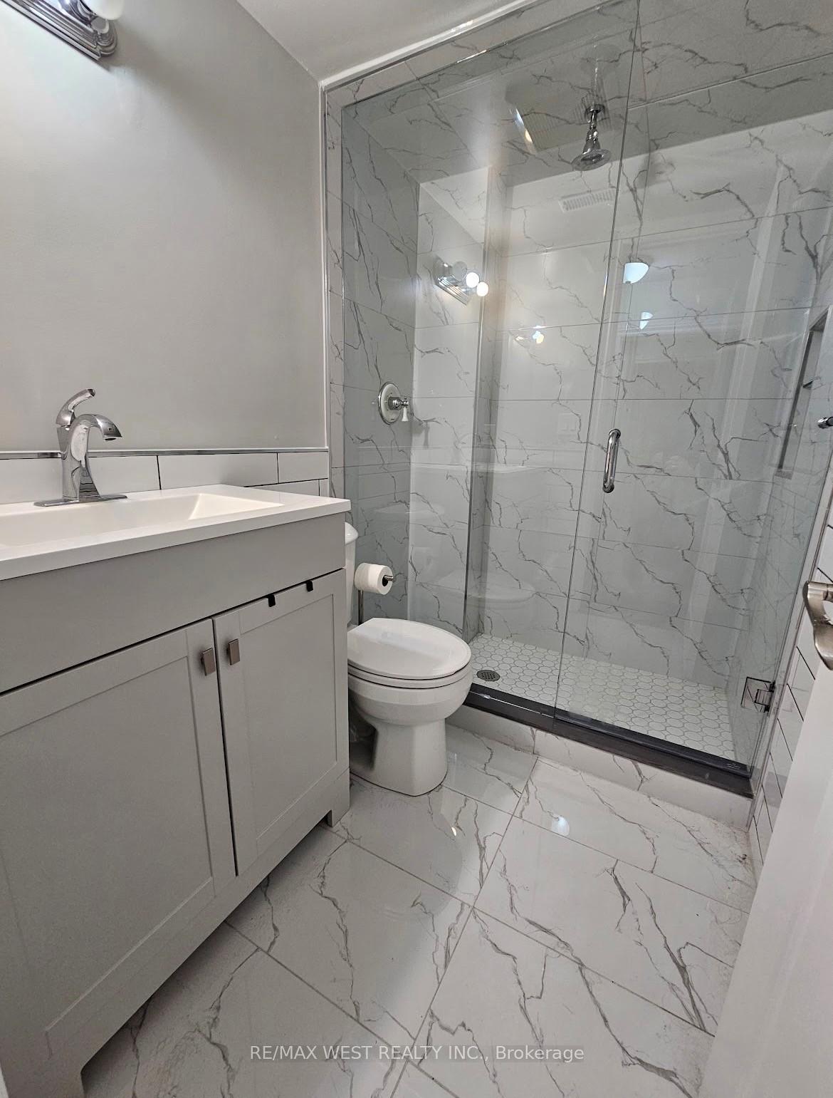Photo 4 of Unit Lower, 77 Murrie Street, Etobicoke, Mimico — HOMEH