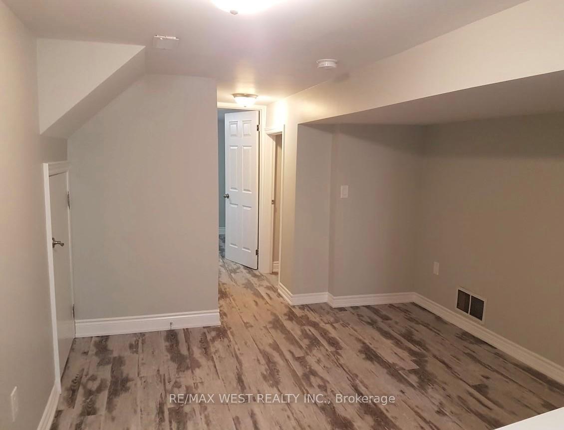 Photo 6 of Unit Lower, 77 Murrie Street, Etobicoke, Mimico — HOMEH