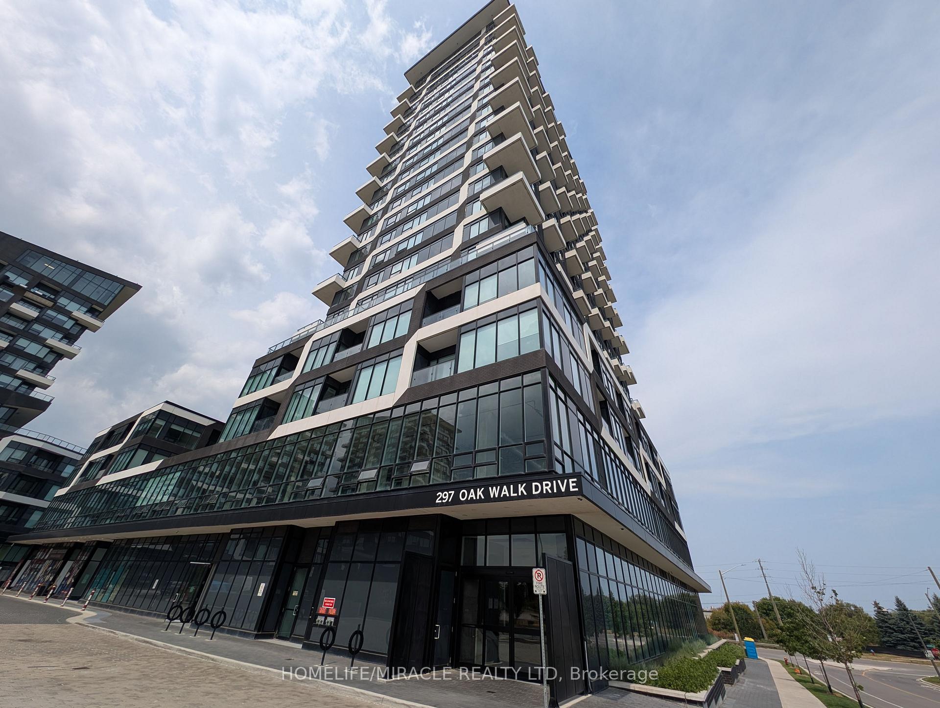 Photo 2 of Unit 310, 297 Oak Walk Drive, Oakville, River Oaks — HOMEH