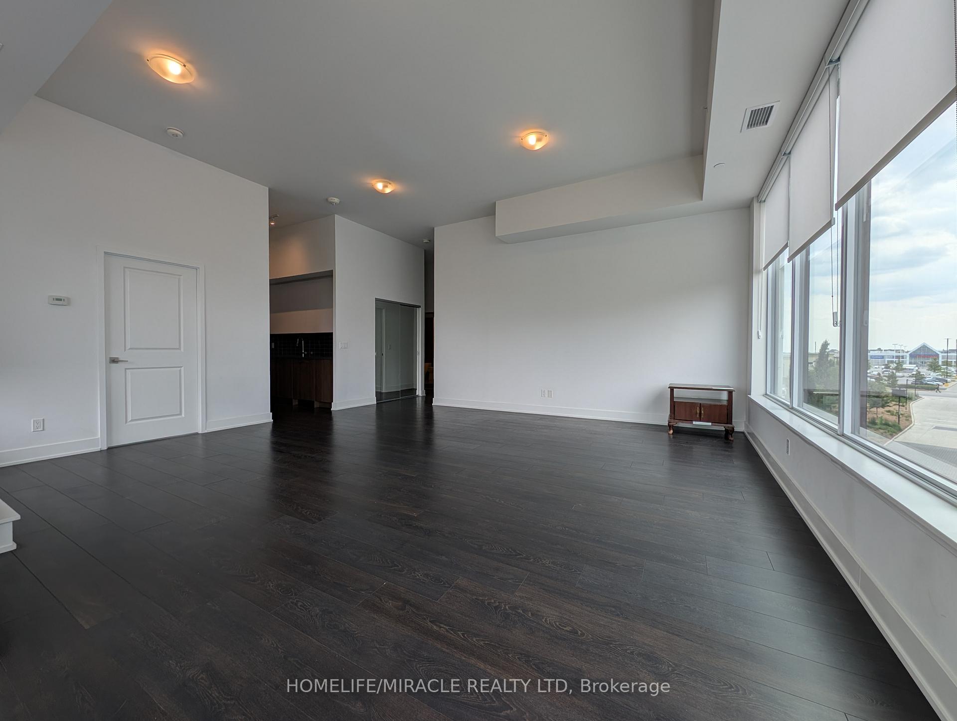 Photo 8 of Unit 310, 297 Oak Walk Drive, Oakville, River Oaks — HOMEH