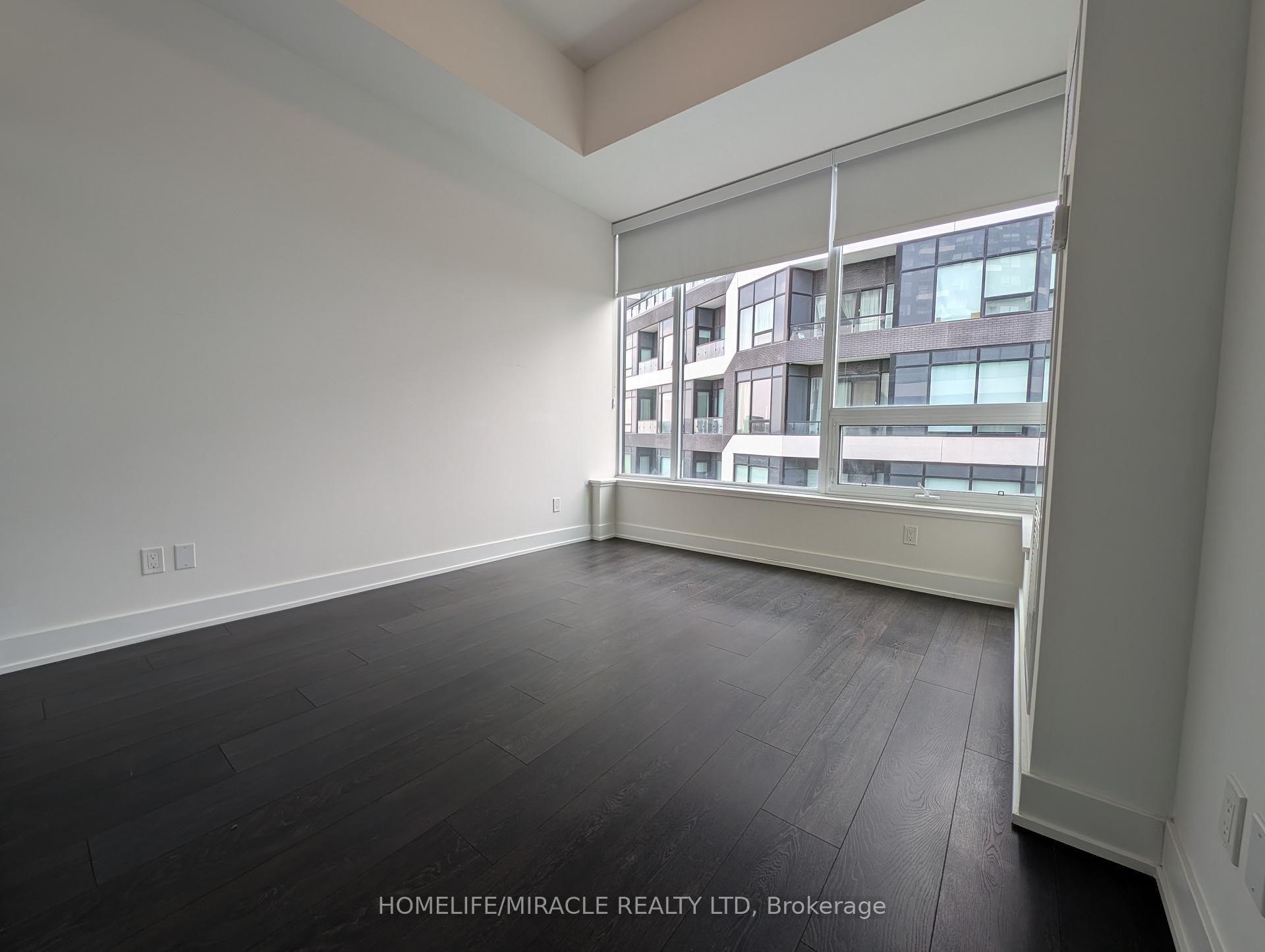 Photo 13 of Unit 310, 297 Oak Walk Drive, Oakville, River Oaks — HOMEH