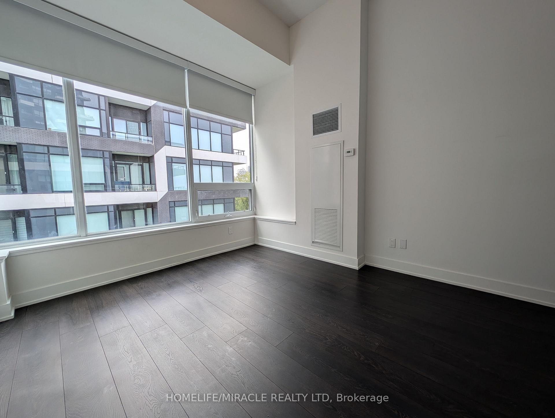 Photo 14 of Unit 310, 297 Oak Walk Drive, Oakville, River Oaks — HOMEH
