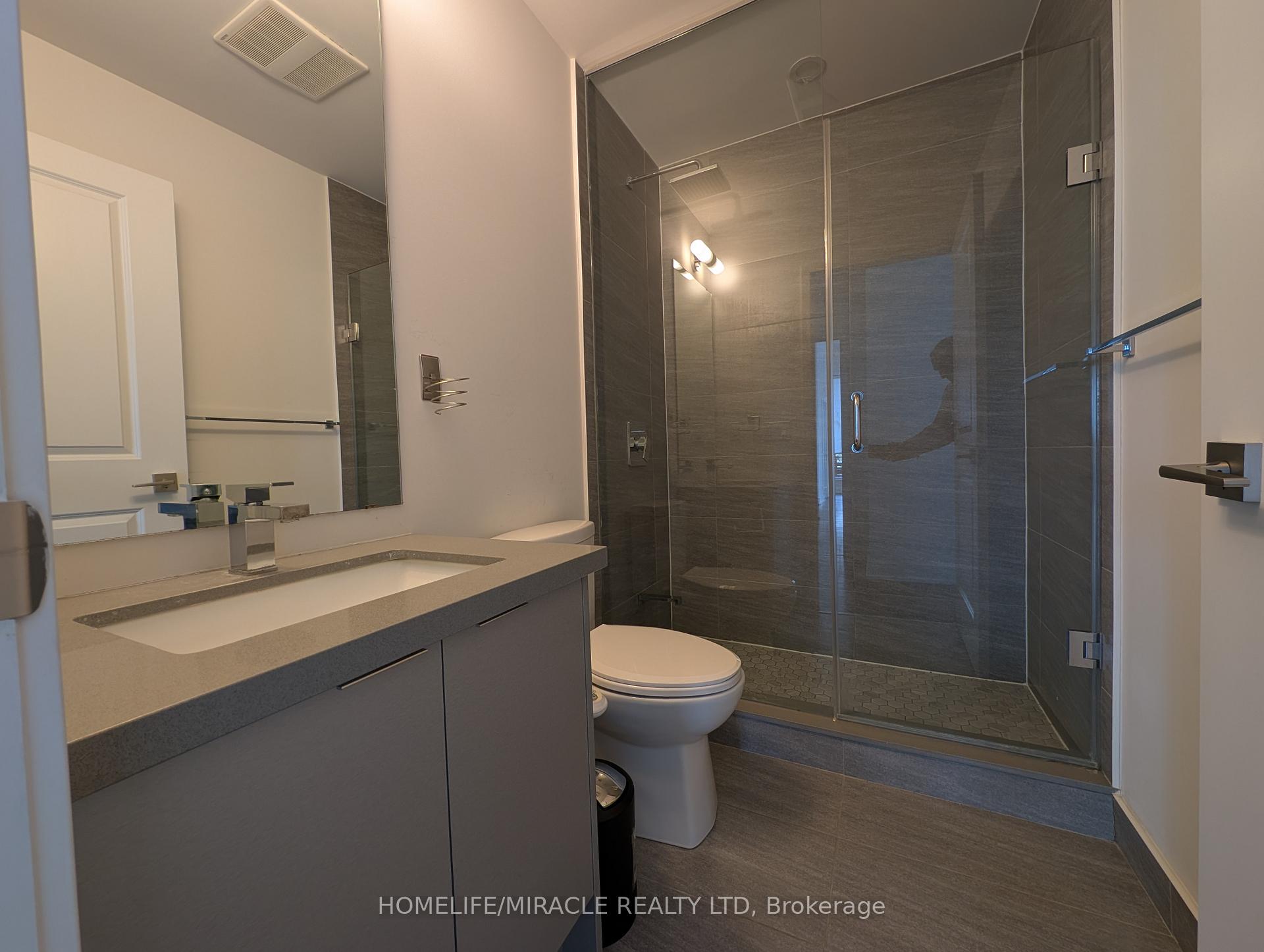 Photo 21 of Unit 310, 297 Oak Walk Drive, Oakville, River Oaks — HOMEH